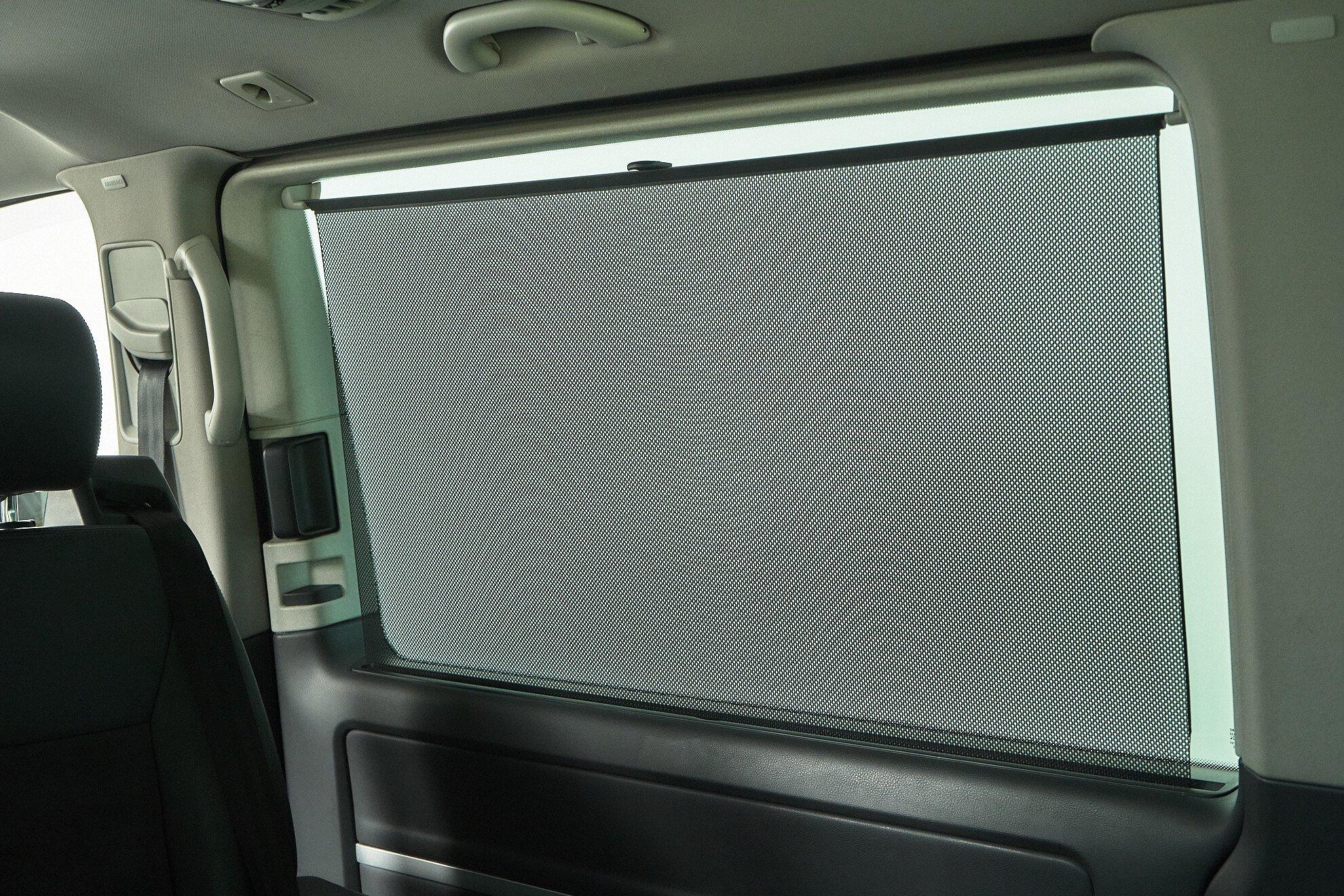 Volkswagen Multivan 2013, серебряный