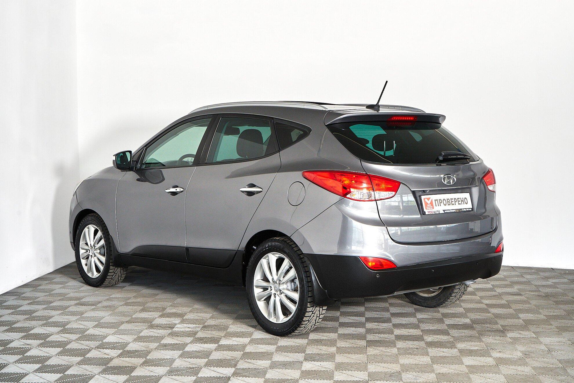 Hyundai ix35 2010, серый