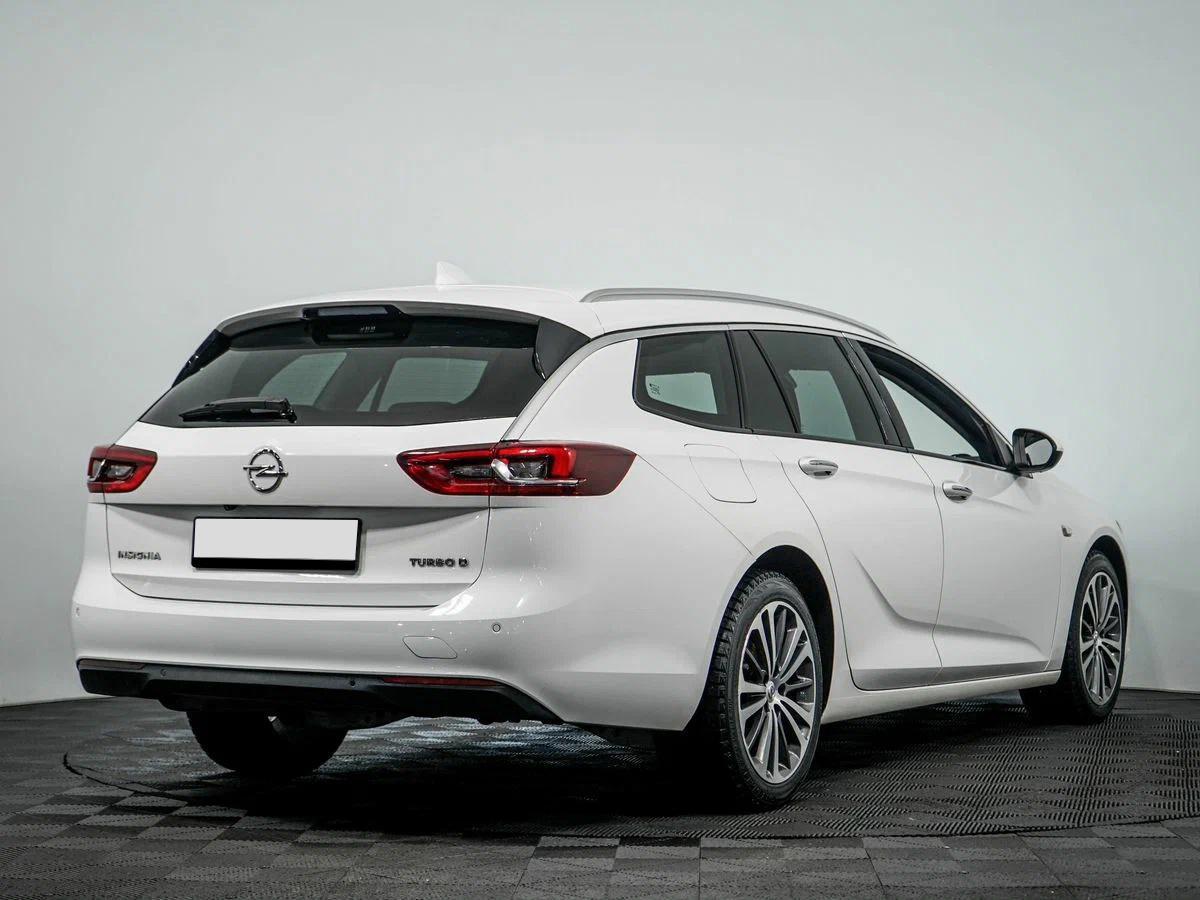 Opel Insignia 2019, белый