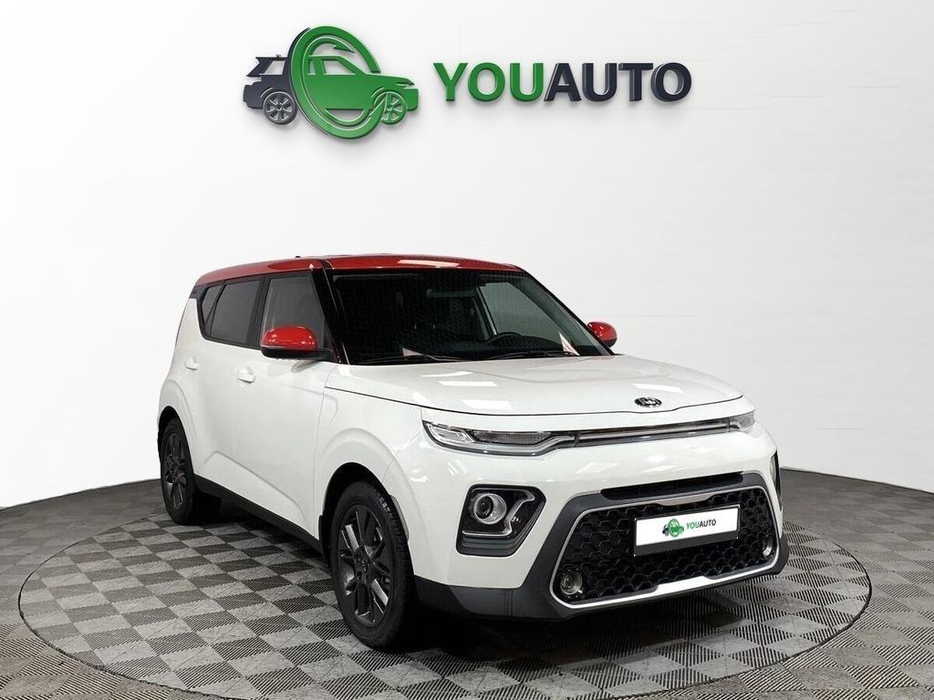 Kia Soul 2022, белый