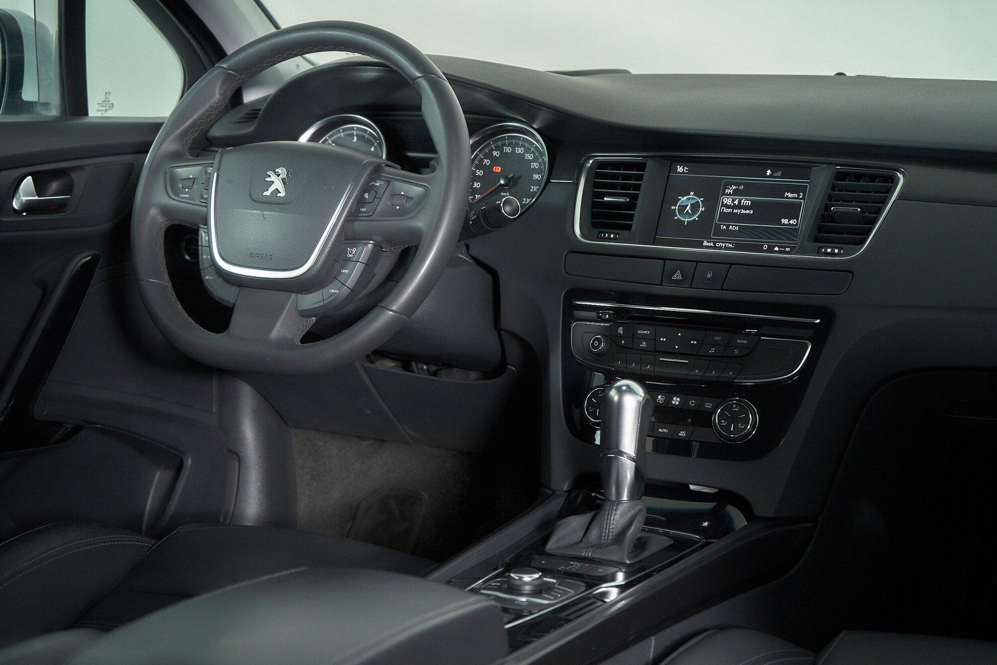 Peugeot 508 2013, белый