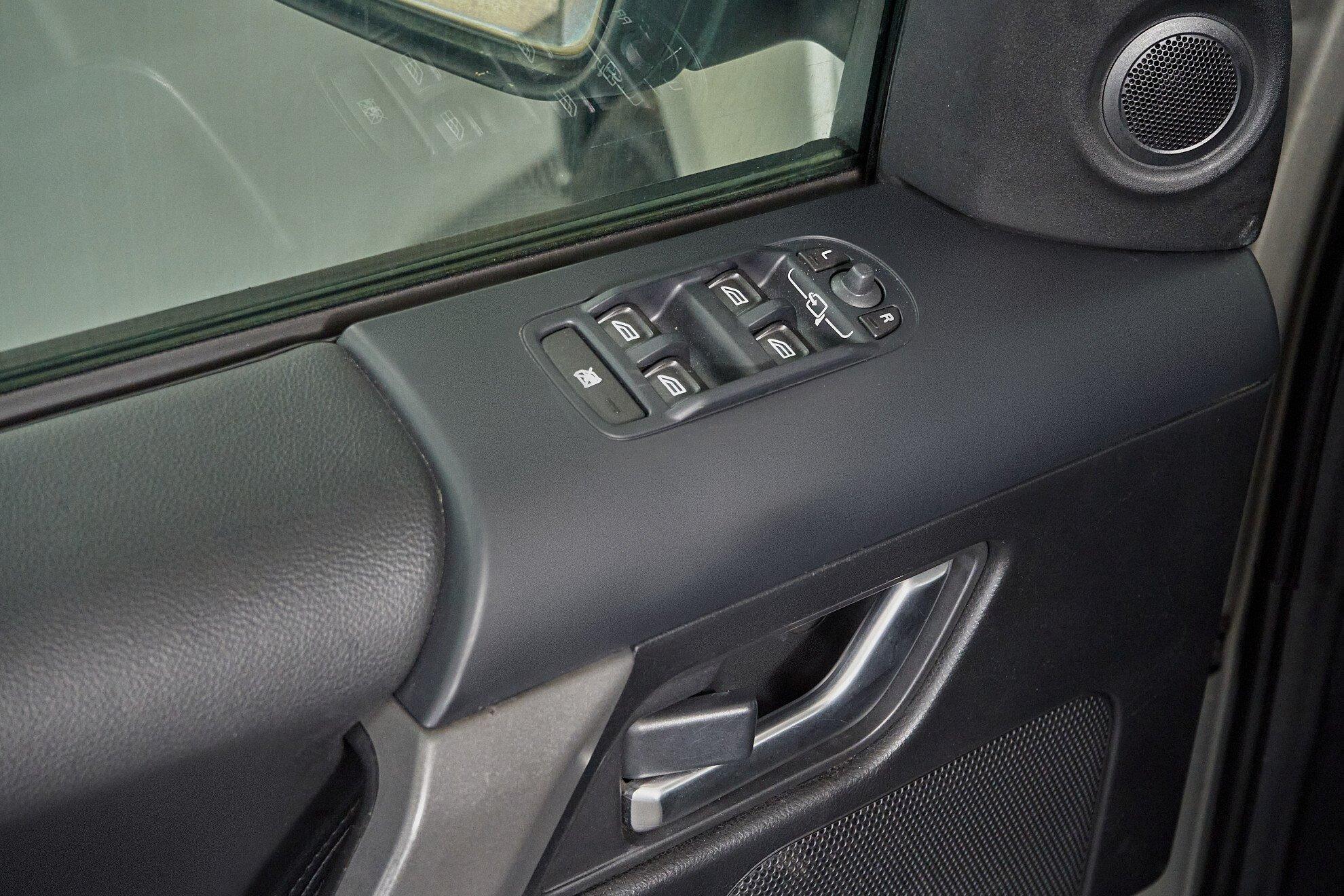 Land Rover Freelander 2010, серый