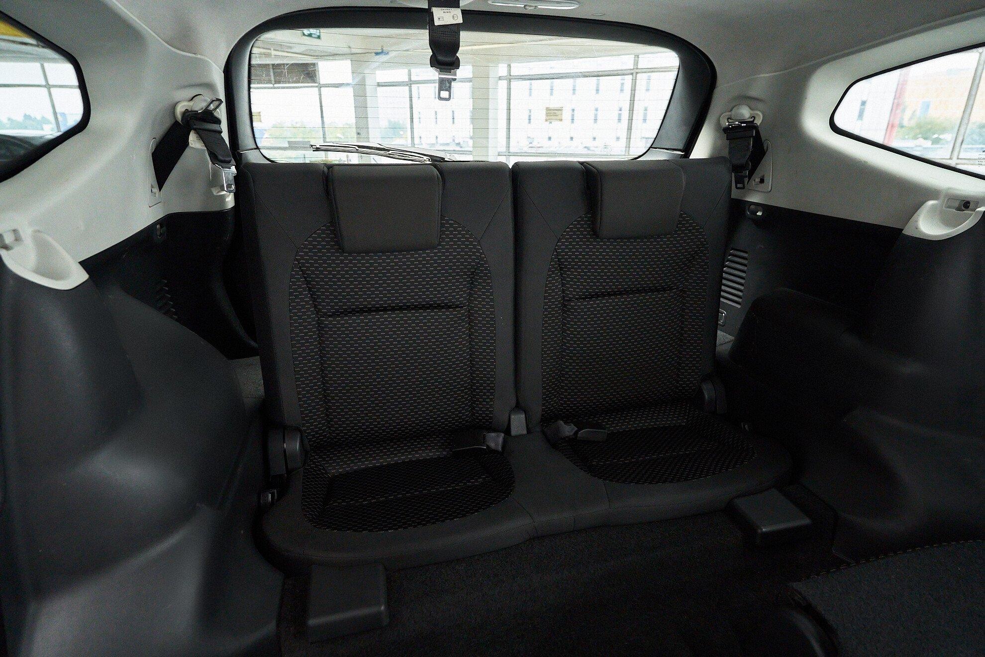 Nissan Qashqai+2 2009, черный