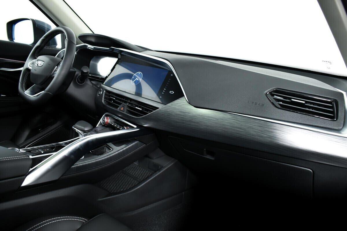 Geely Tugella 2022, серый