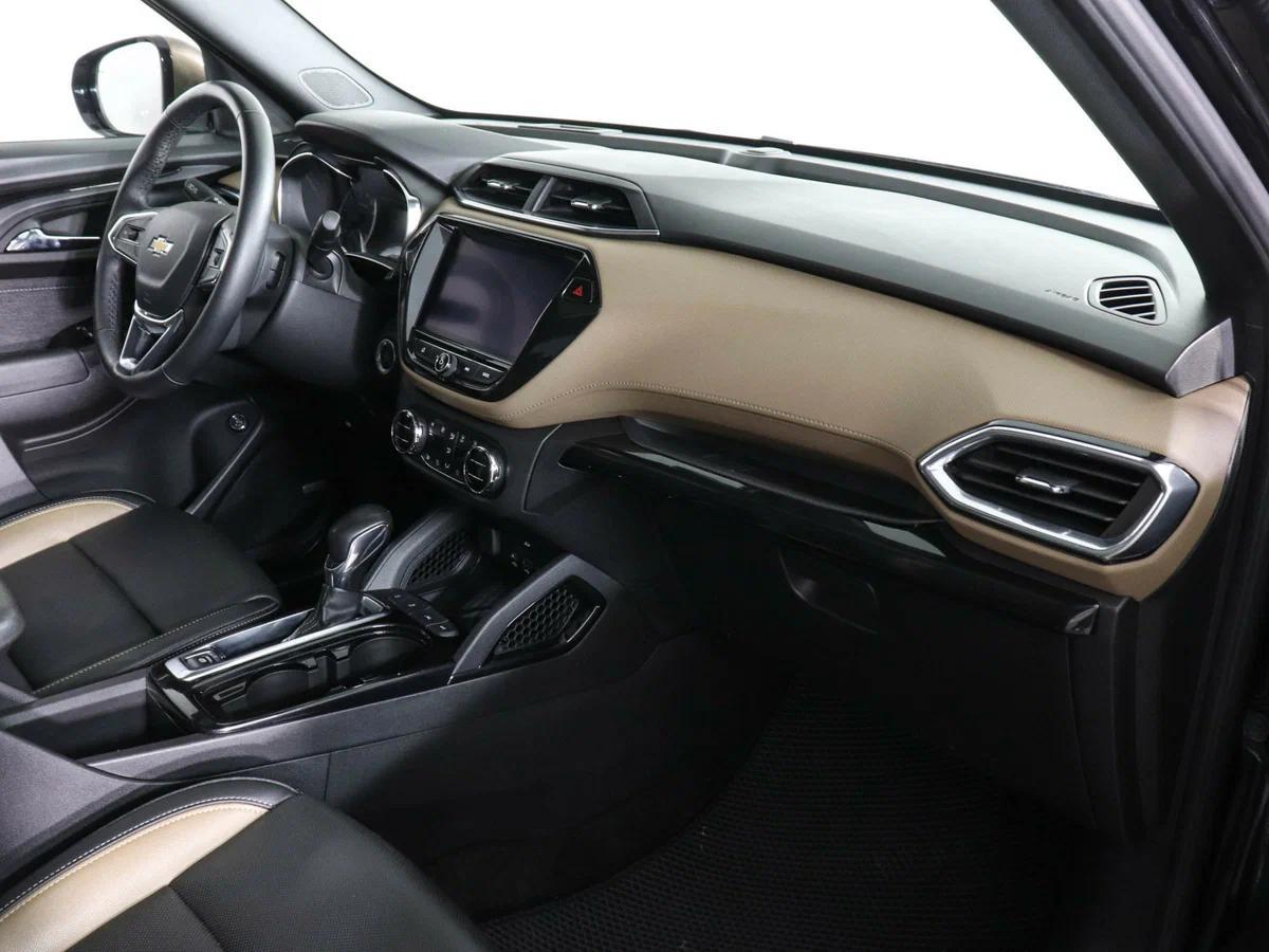 Chevrolet TrailBlazer 2022, черный