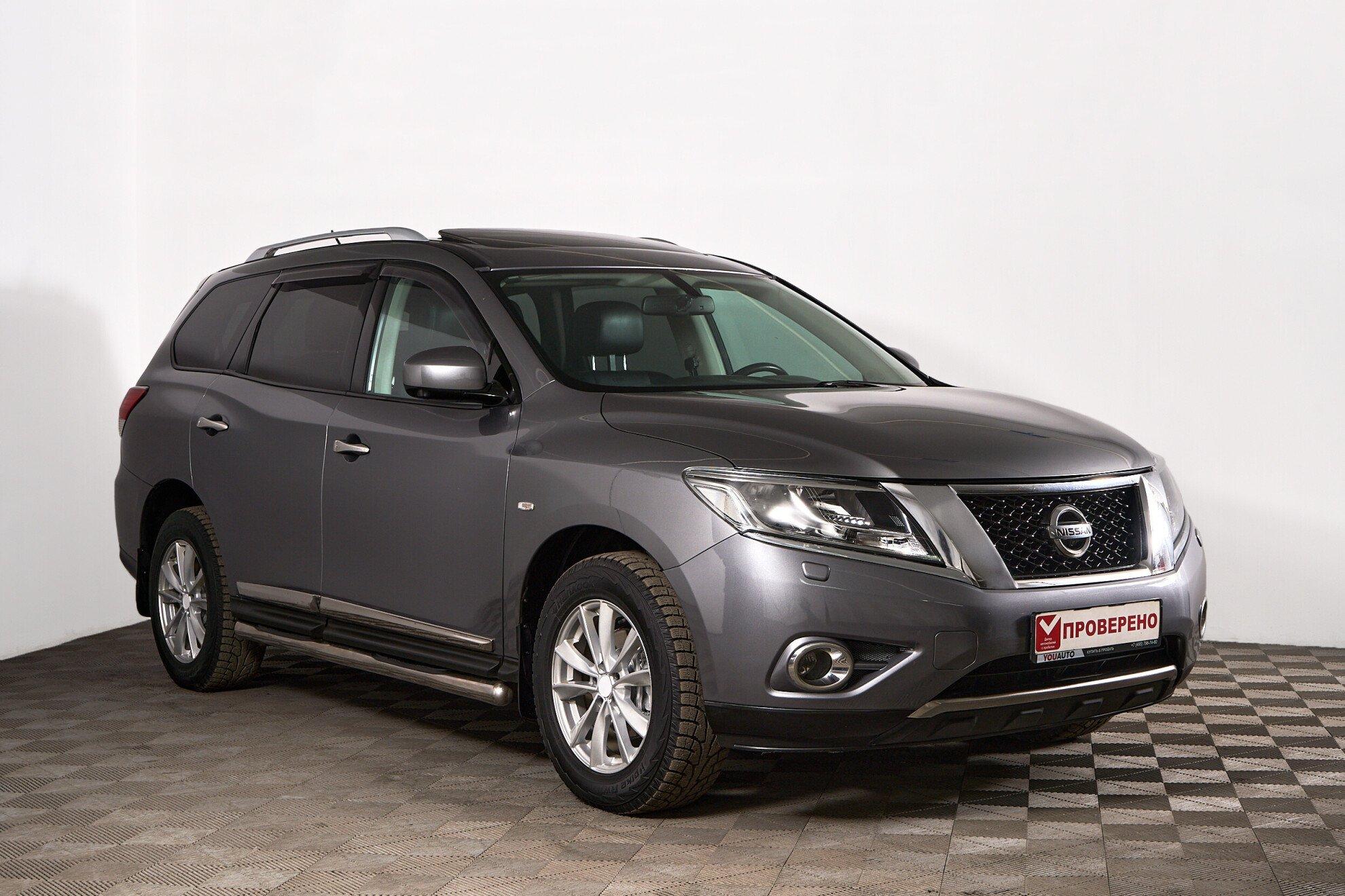 Nissan Pathfinder 2014, серый