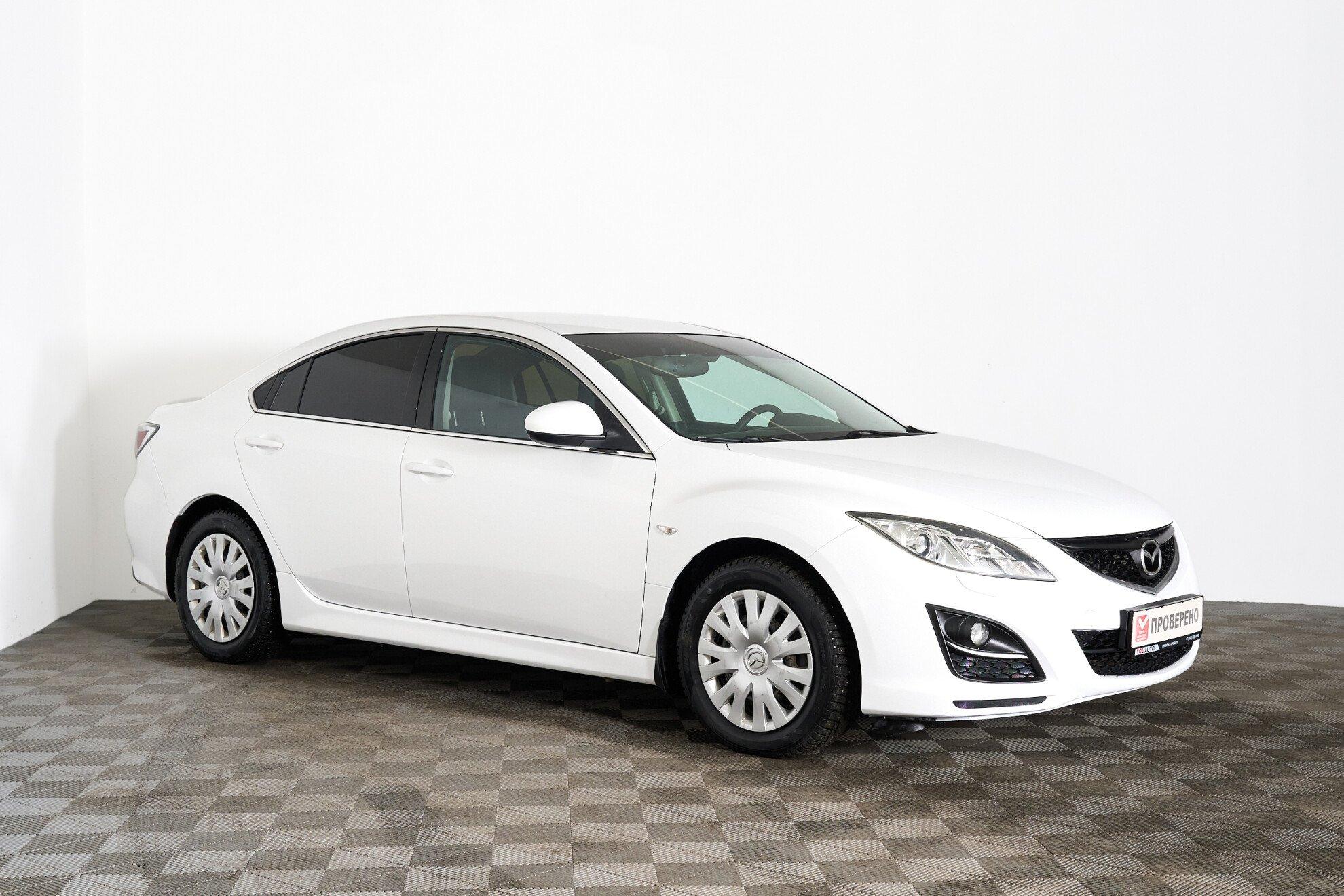Mazda 6 2011, белый