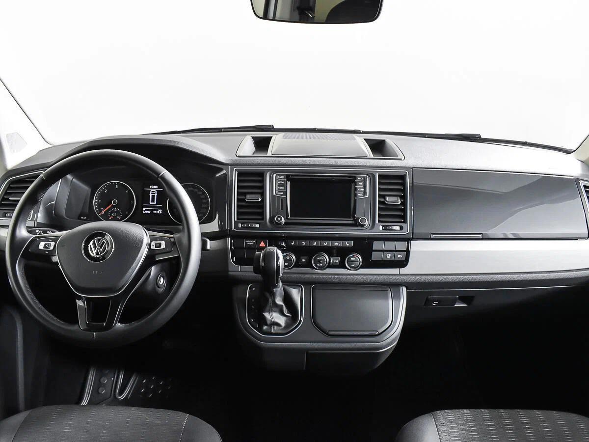 Volkswagen Caravelle 2018, серебряный