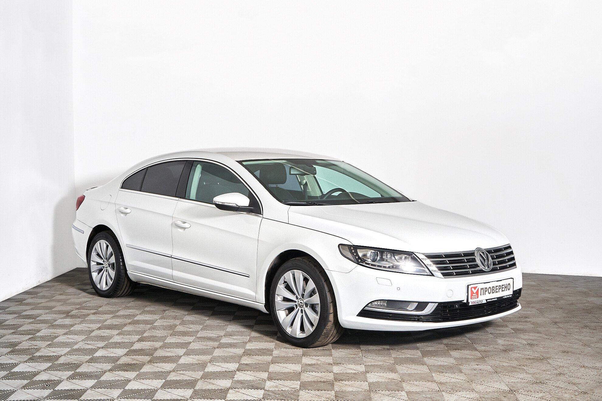 Volkswagen Passat CC 2012, белый