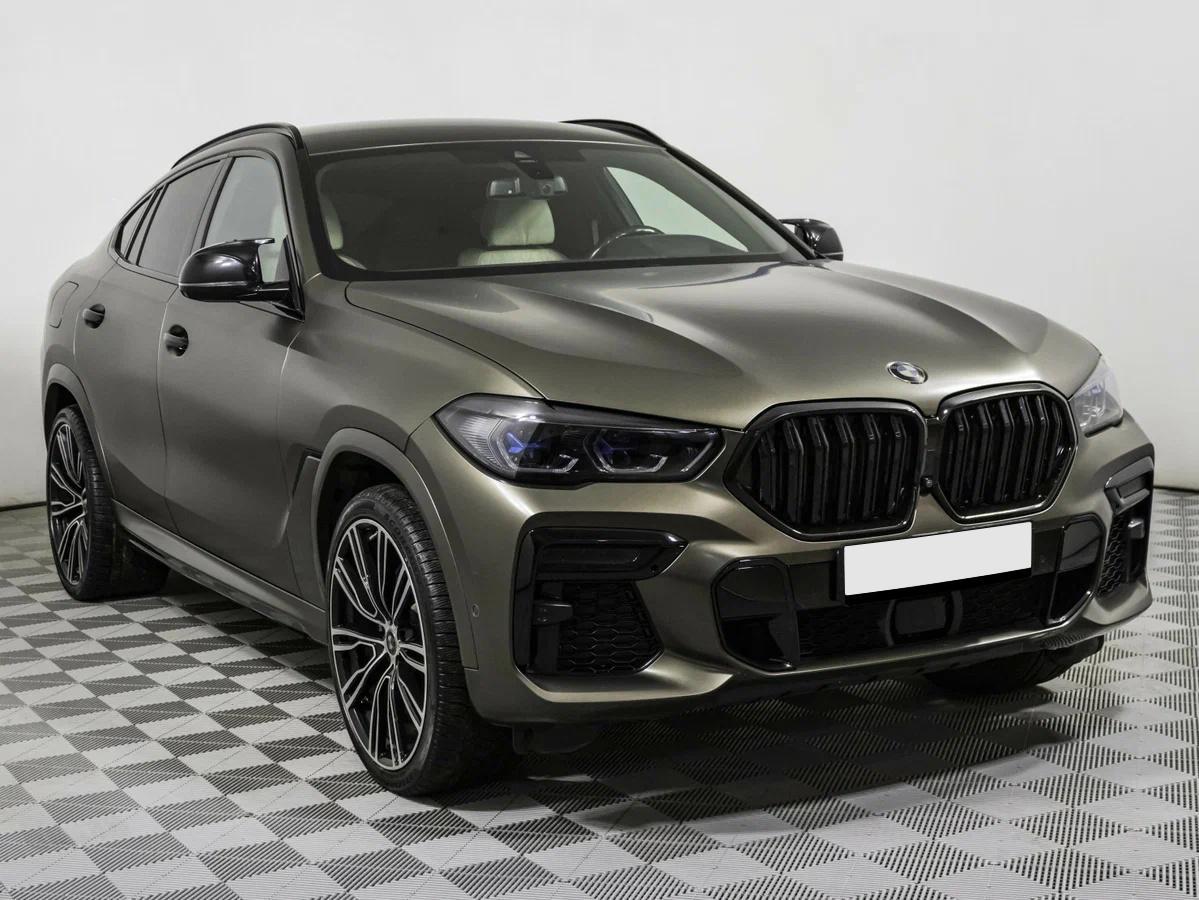 BMW X6 2020, зеленый