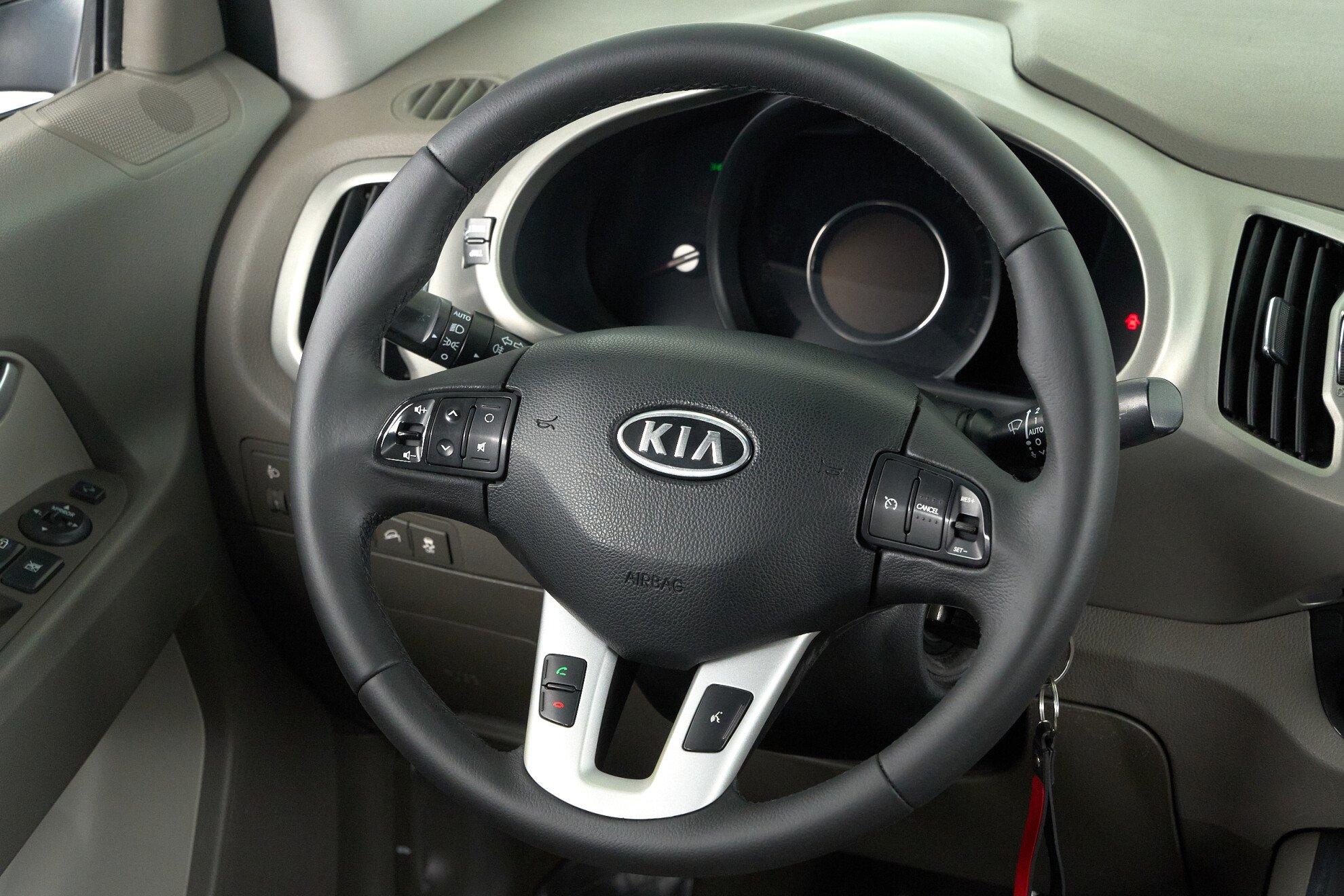 Kia Sportage 2012, черный