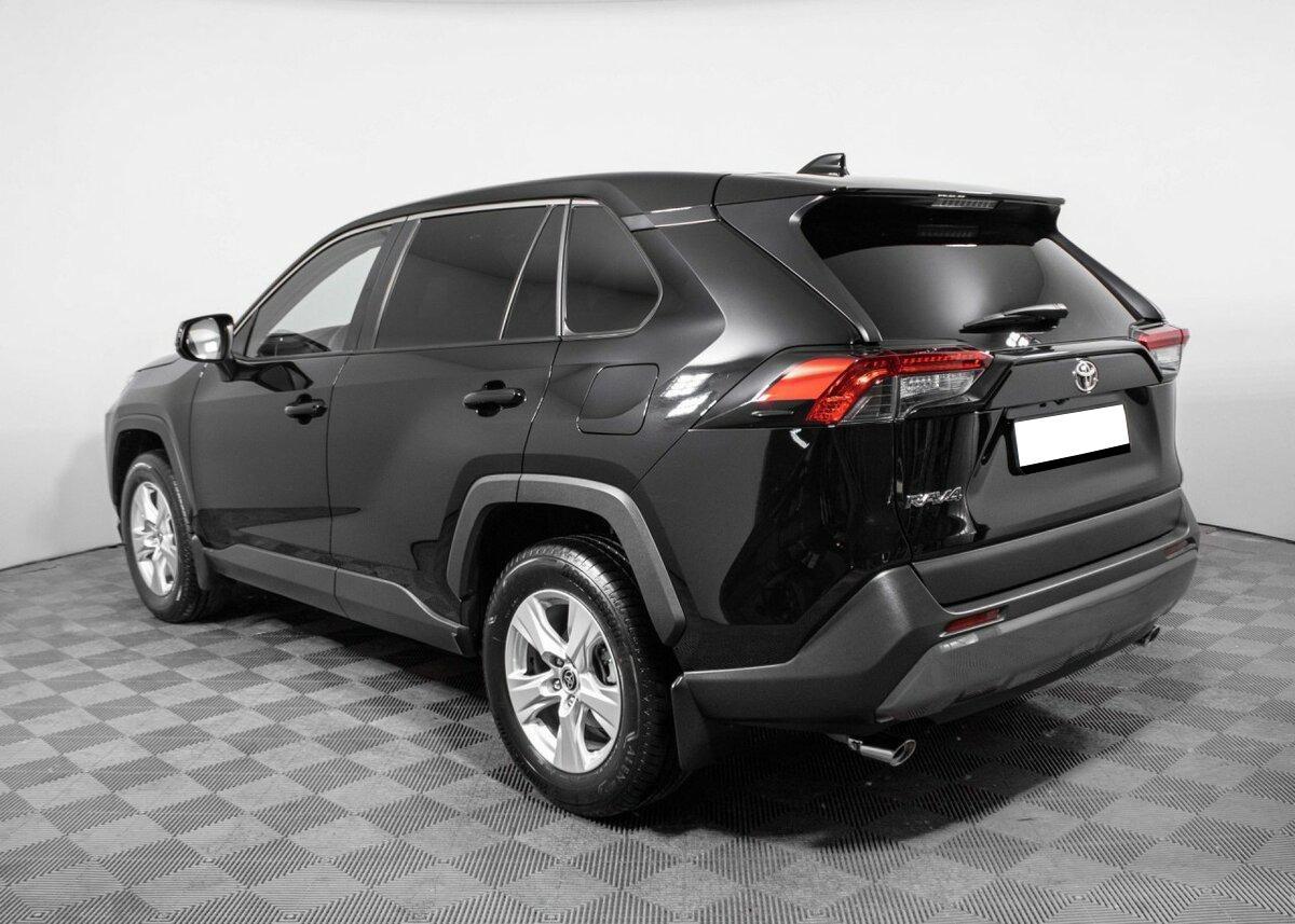 Toyota RAV4 2021, черный