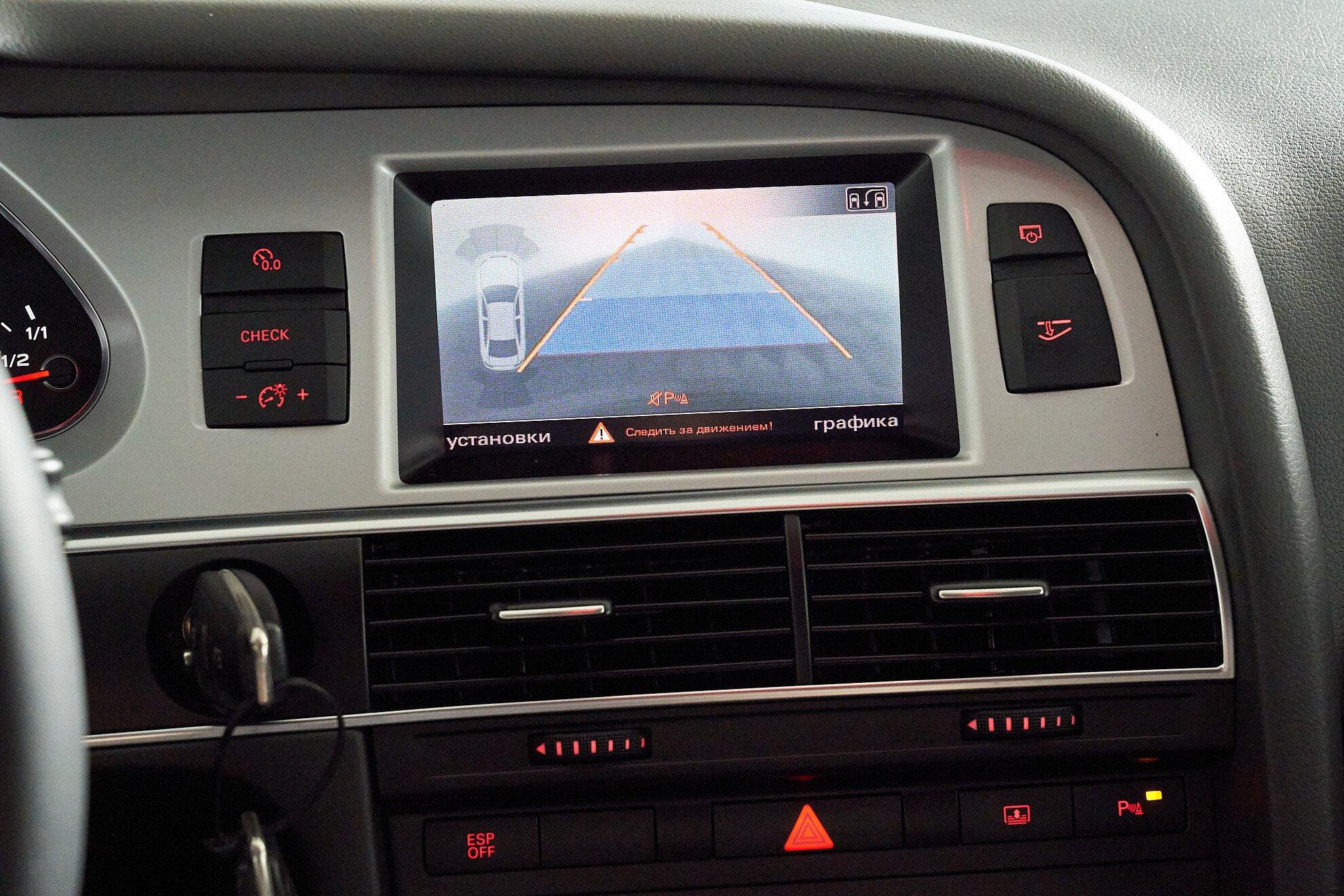 Audi A6 2010, черный