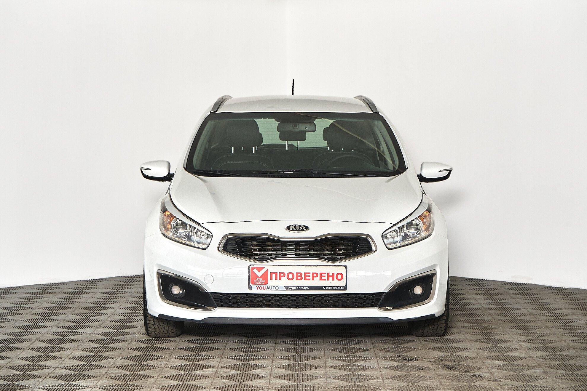 Kia Ceed 2016, белый
