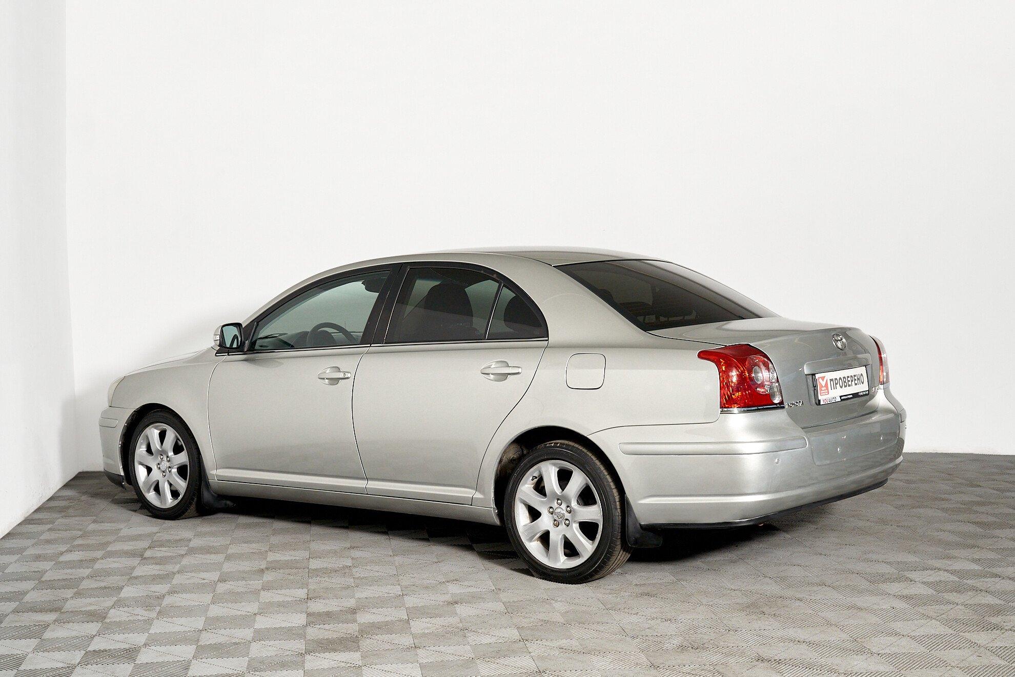Toyota Avensis 2008, серебряный