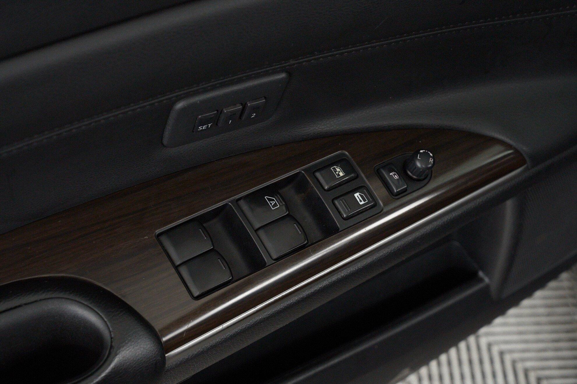 Nissan Teana 2013, черный