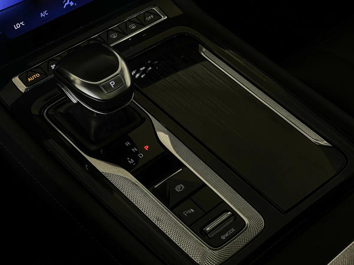 Hongqi H5 2024, черный