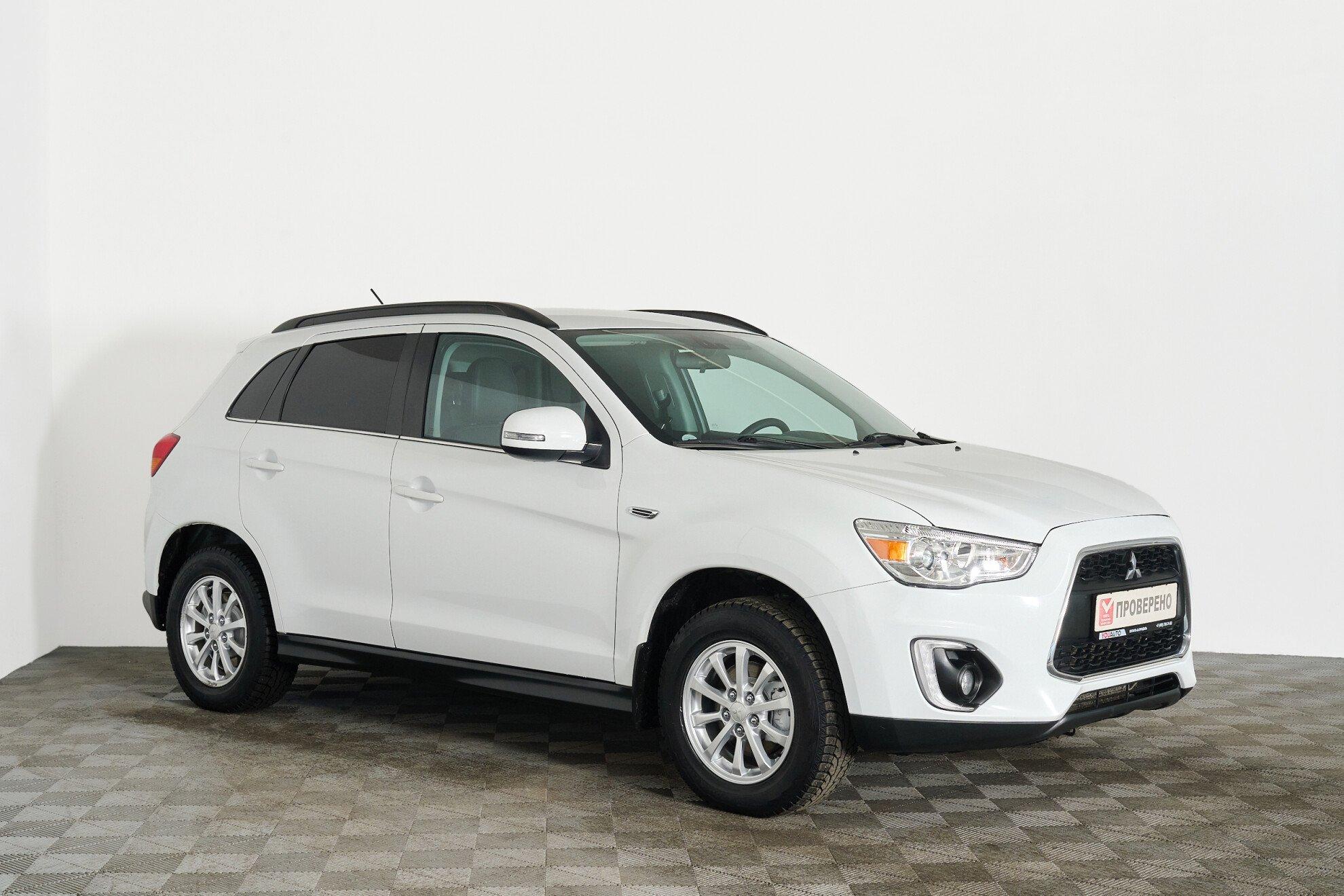 Mitsubishi ASX 2014, белый