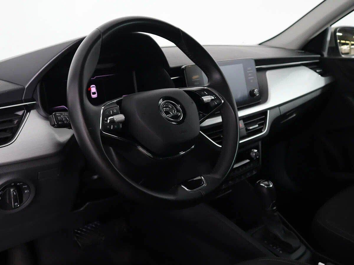 Skoda Rapid 2021, коричневый