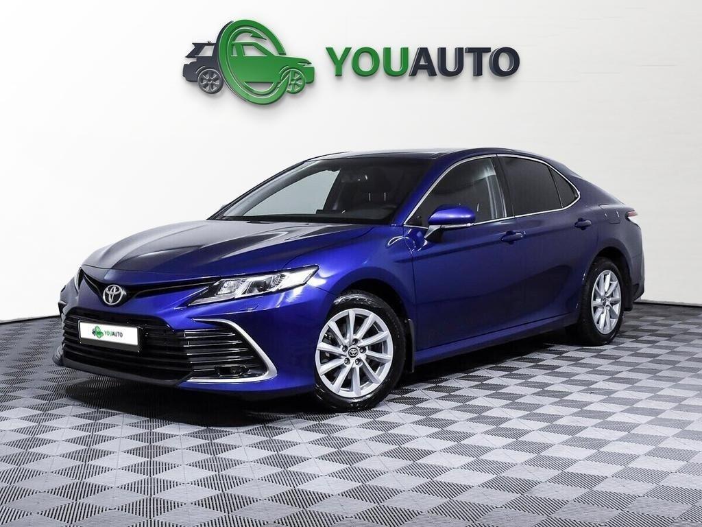 Toyota Camry 2021, синий