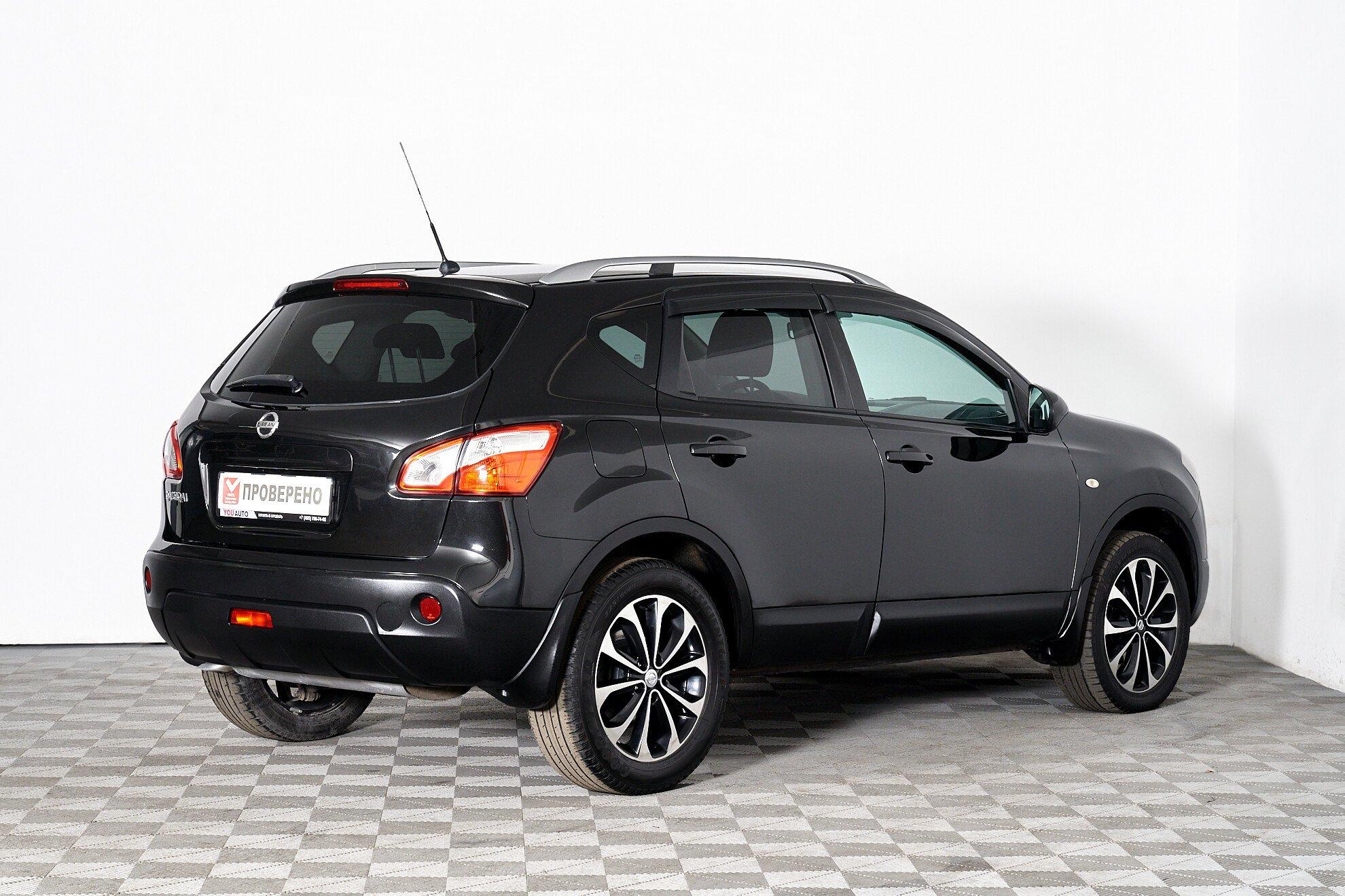 Nissan Qashqai 2012, черный