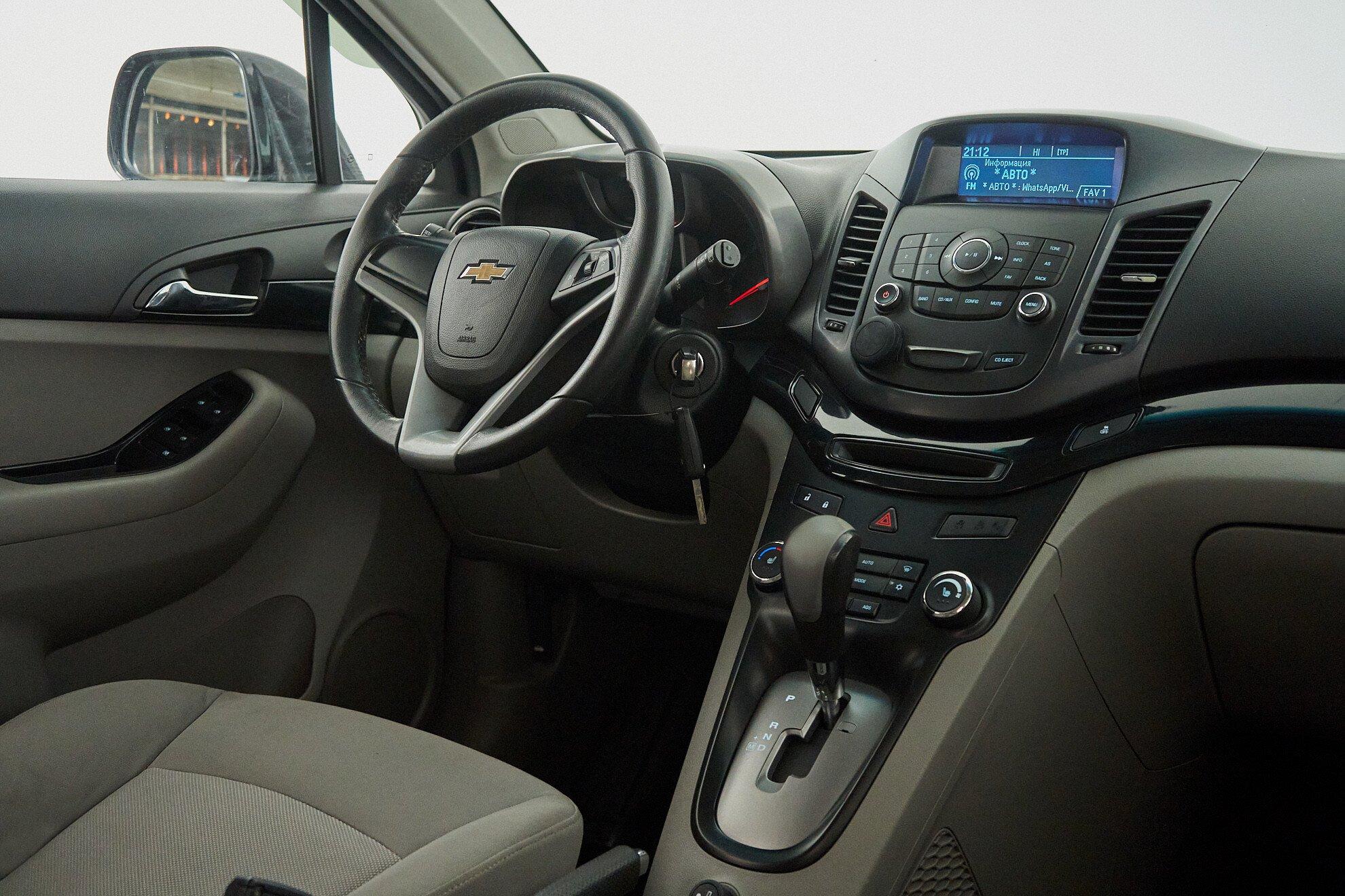 Chevrolet Orlando 2014, черный