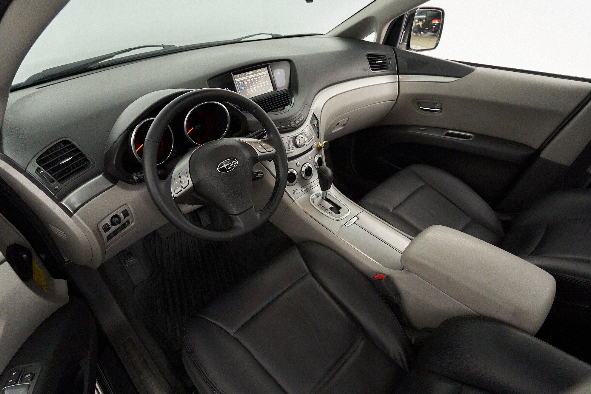 Subaru Tribeca 2008, серый