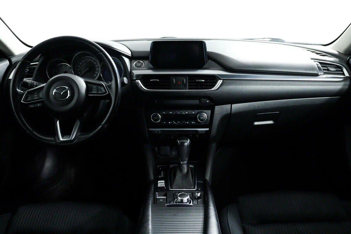Mazda 6 2018, красный