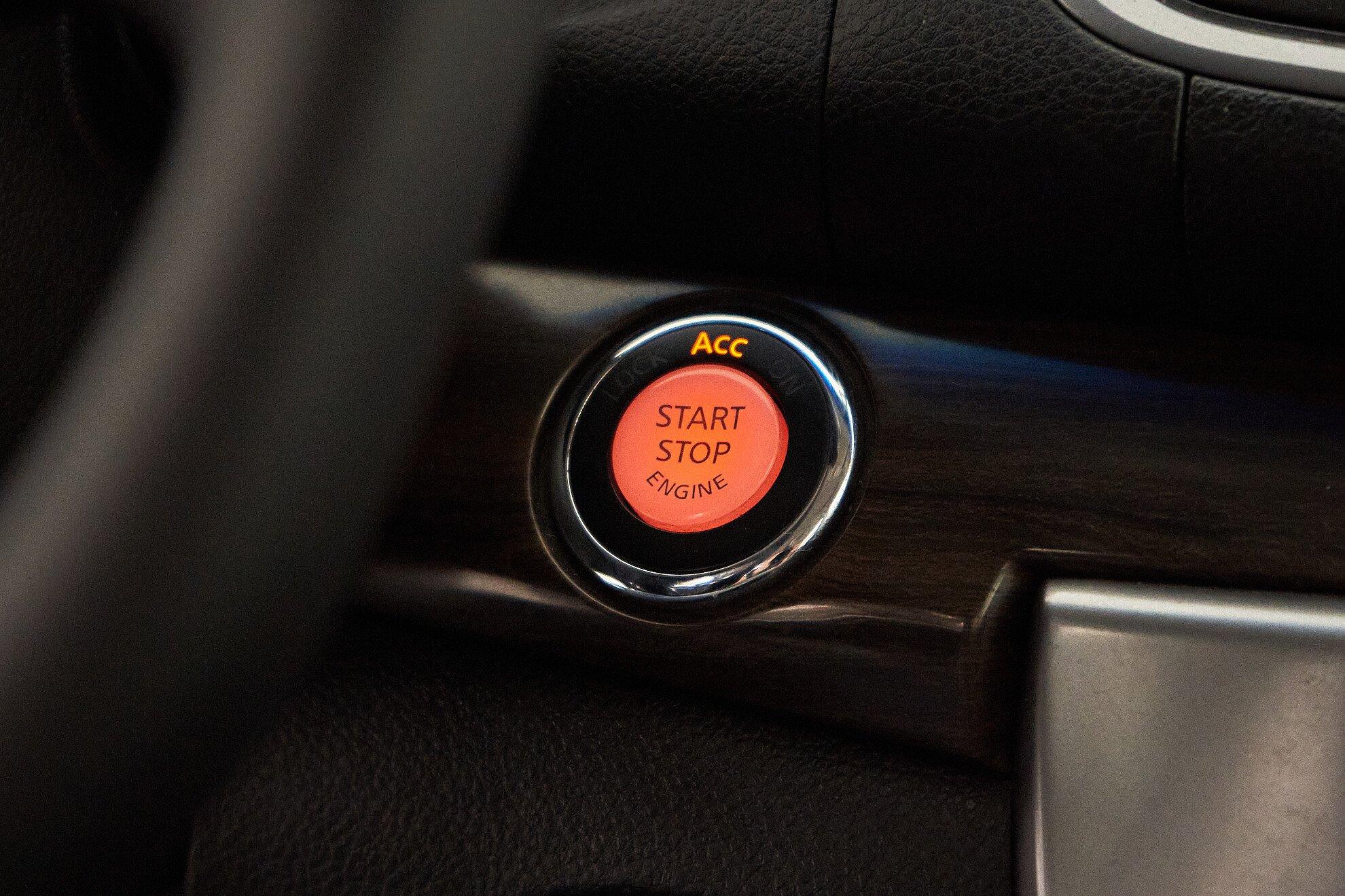Nissan Teana 2013, черный