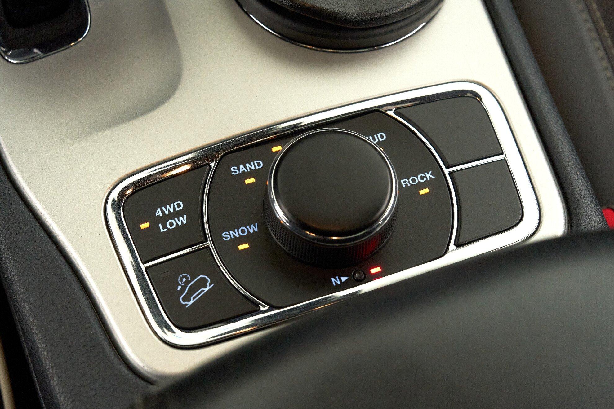 Jeep Grand Cherokee 2014, серый