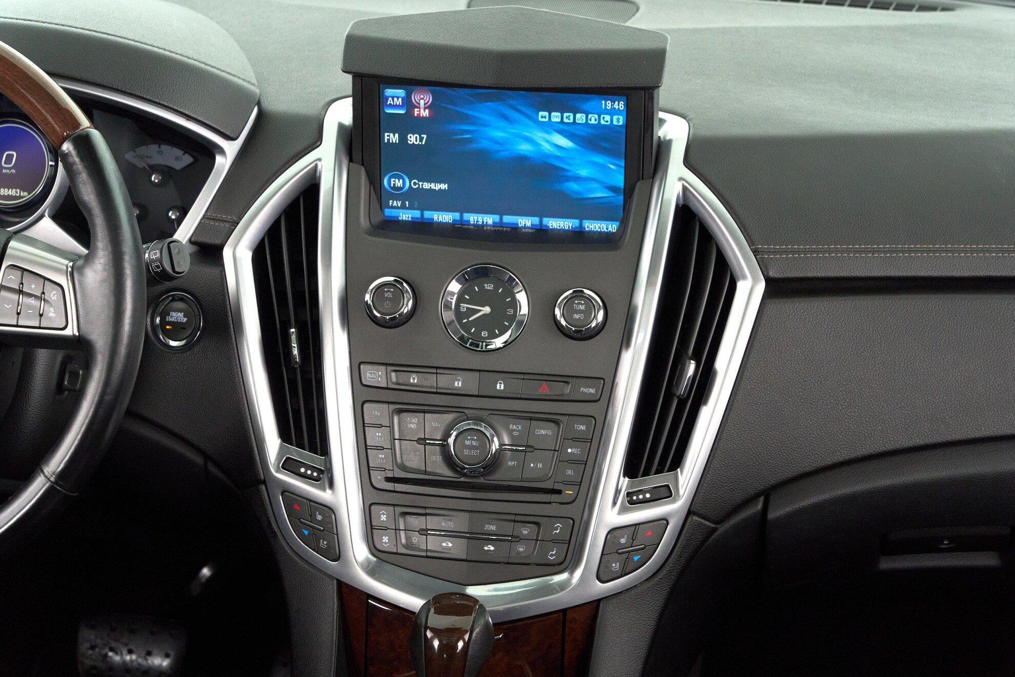 Cadillac SRX 2012, черный