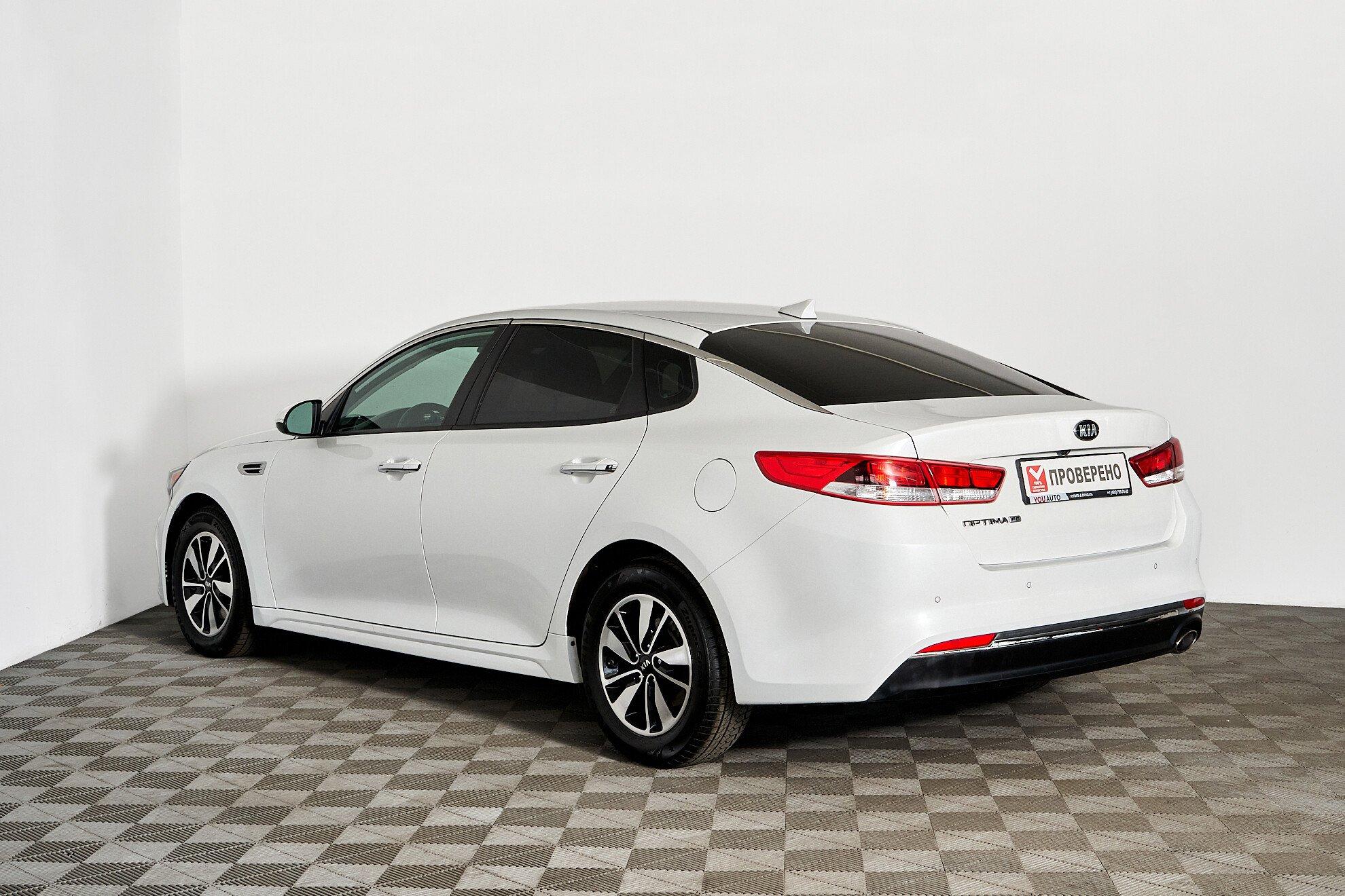 Kia Optima 2017, белый