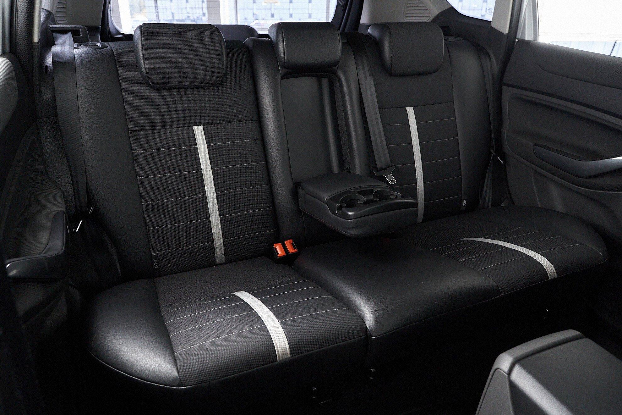 Ford Kuga 2012, серебряный