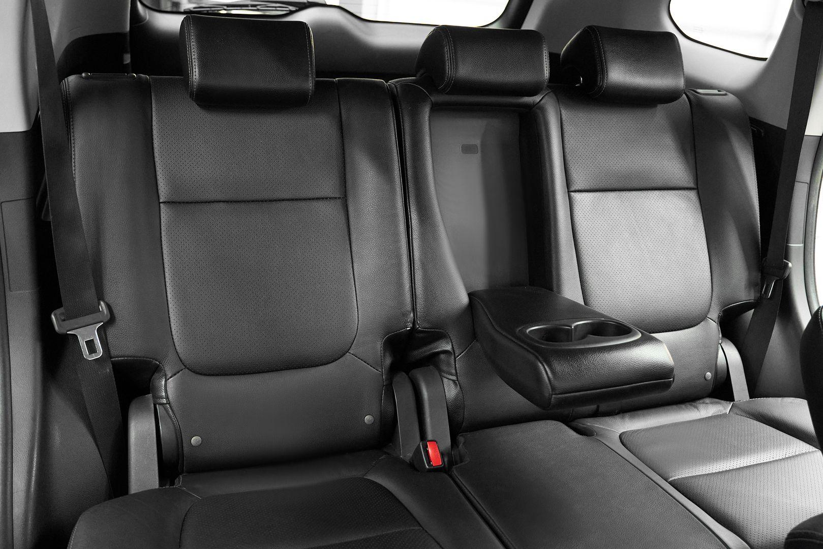 Mitsubishi Outlander 2013, белый