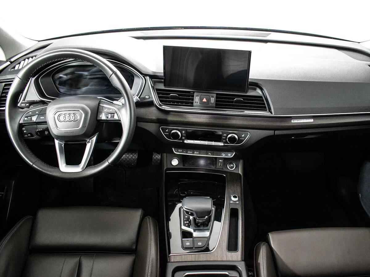 Audi Q5 2021, серый