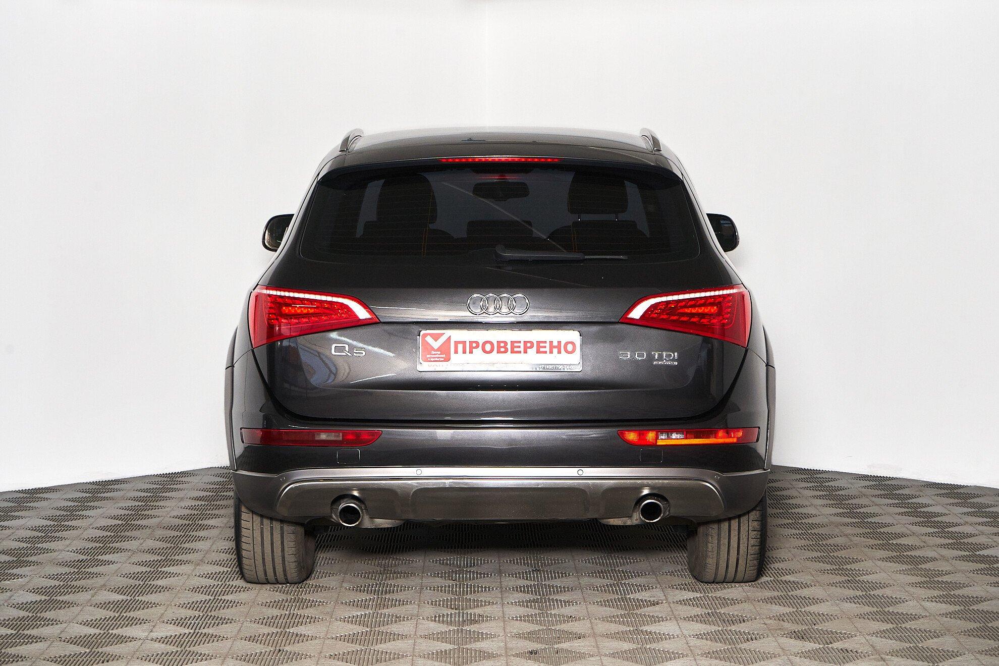 Audi Q5 2009, черный
