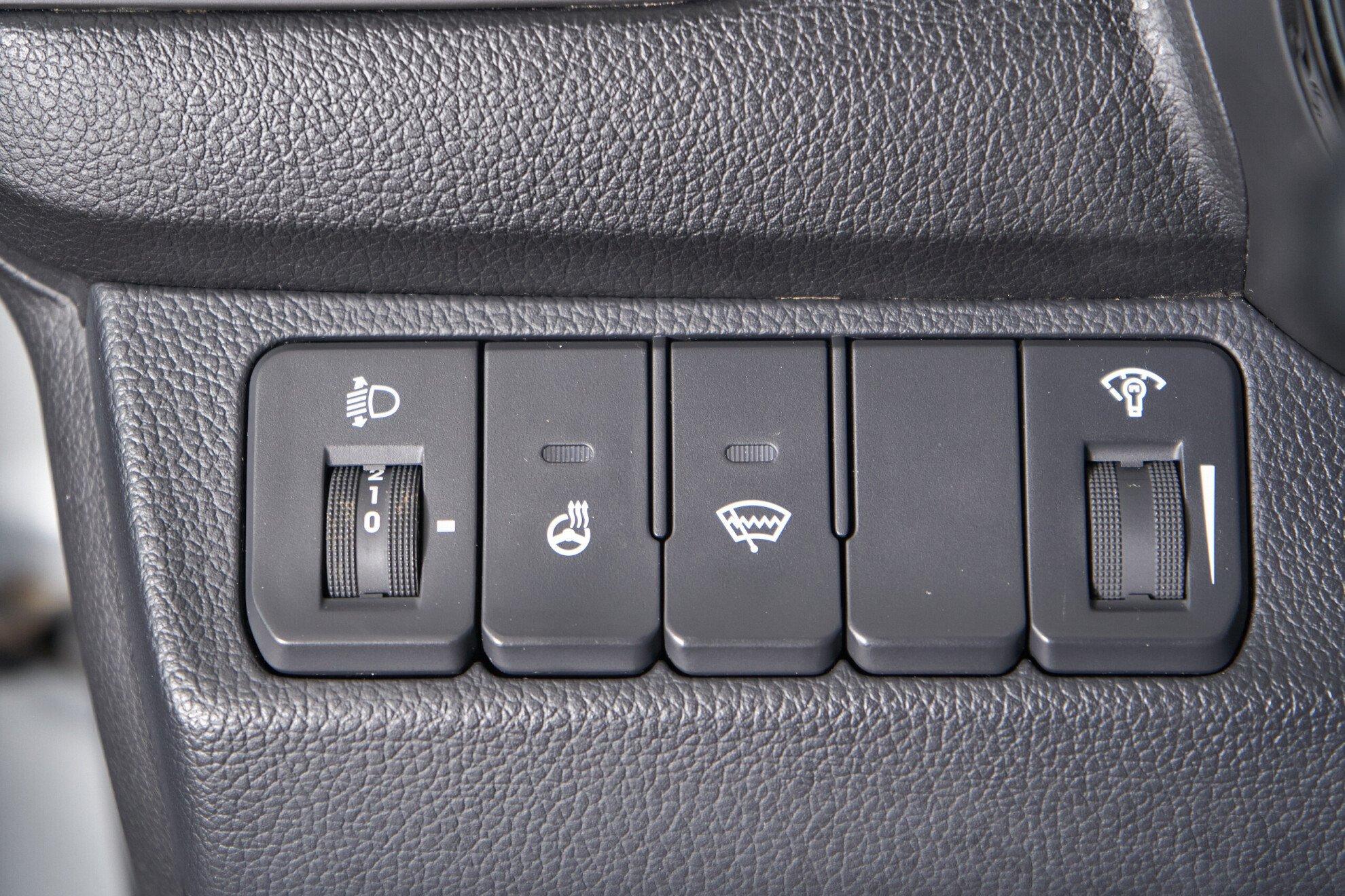 Kia Rio 2014, серебряный