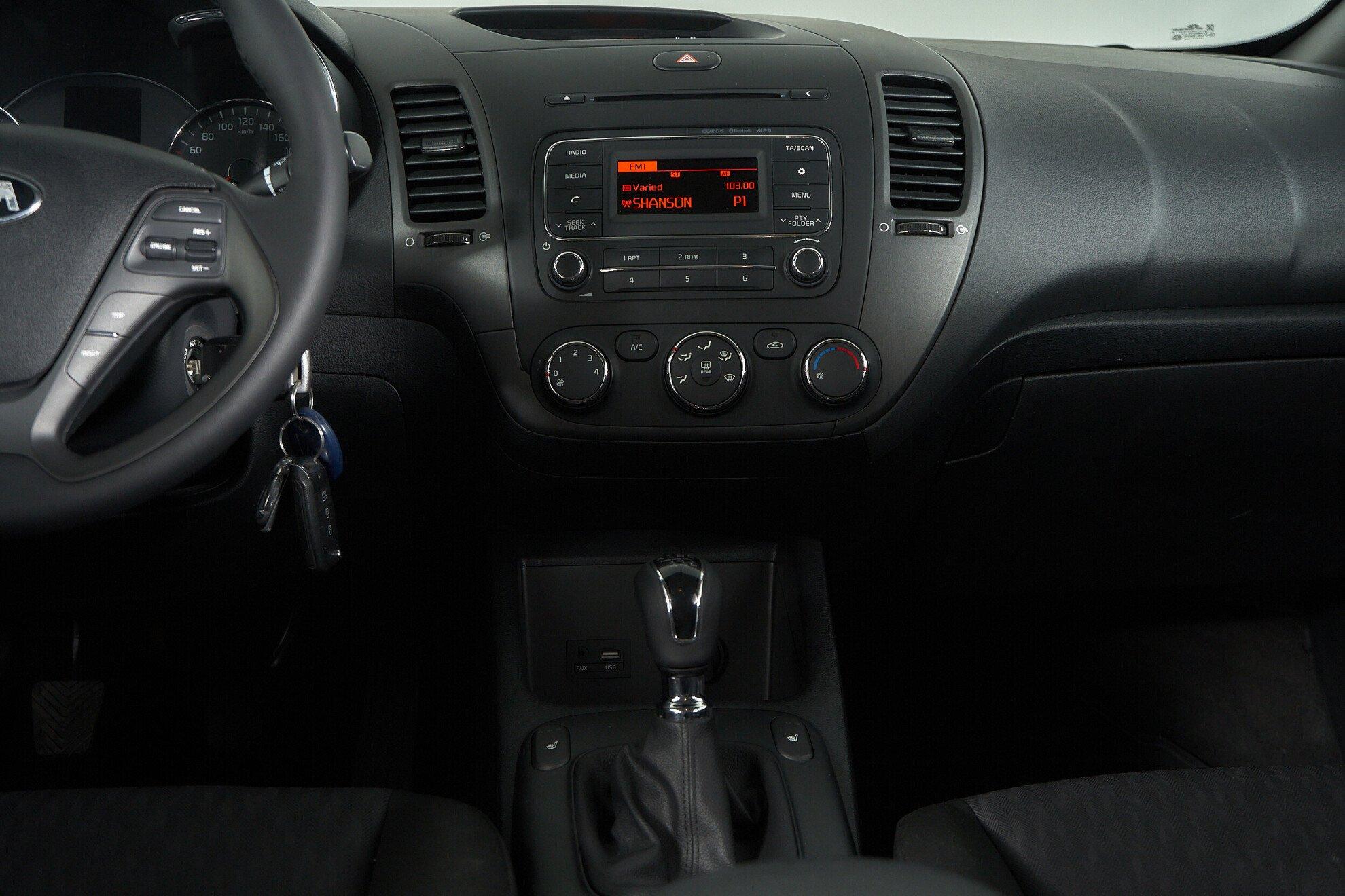 Kia Cerato 2015, черный
