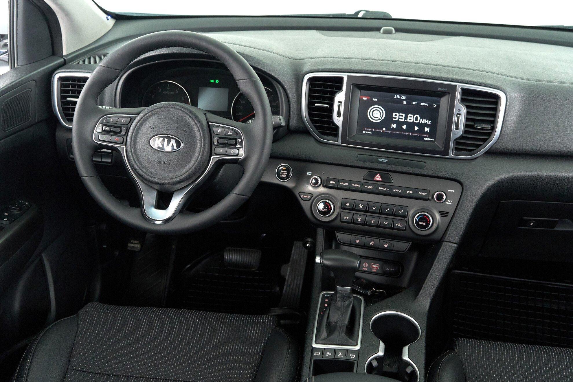 Kia Sportage 2018, белый