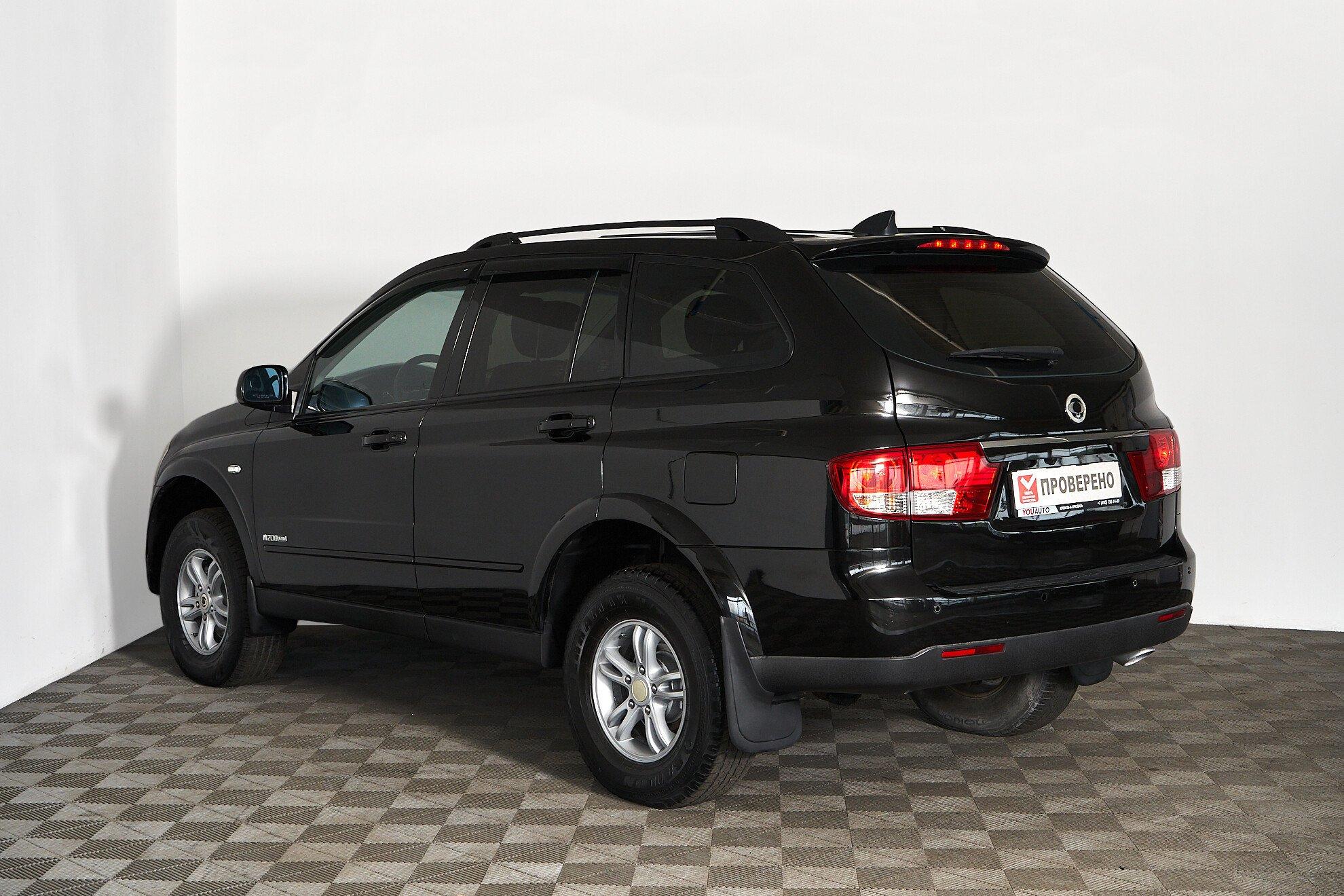 SsangYong Kyron 2012, черный