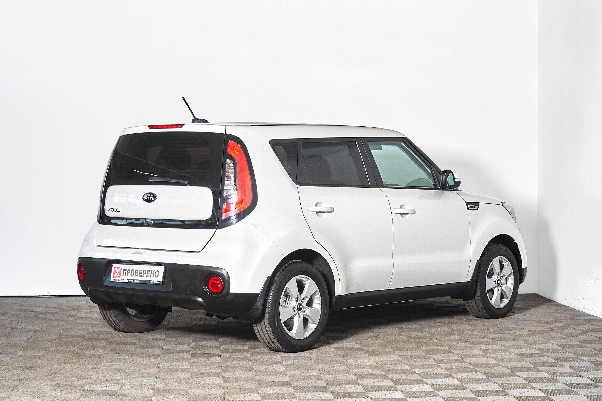 Kia Soul 2018, белый