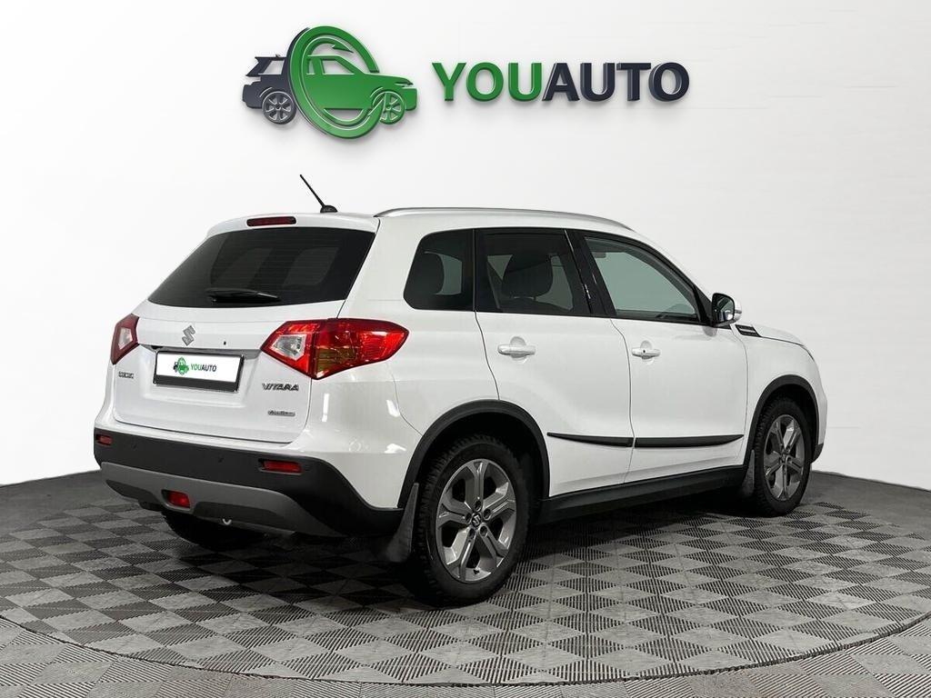 Suzuki Vitara 2018, белый