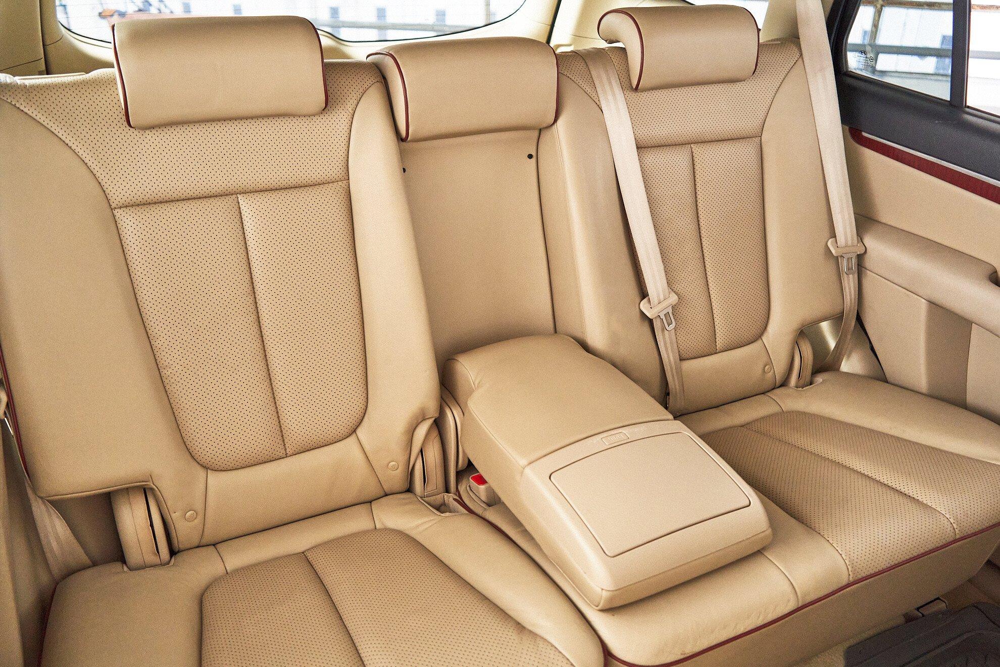 Hyundai Santa Fe 2008, черный