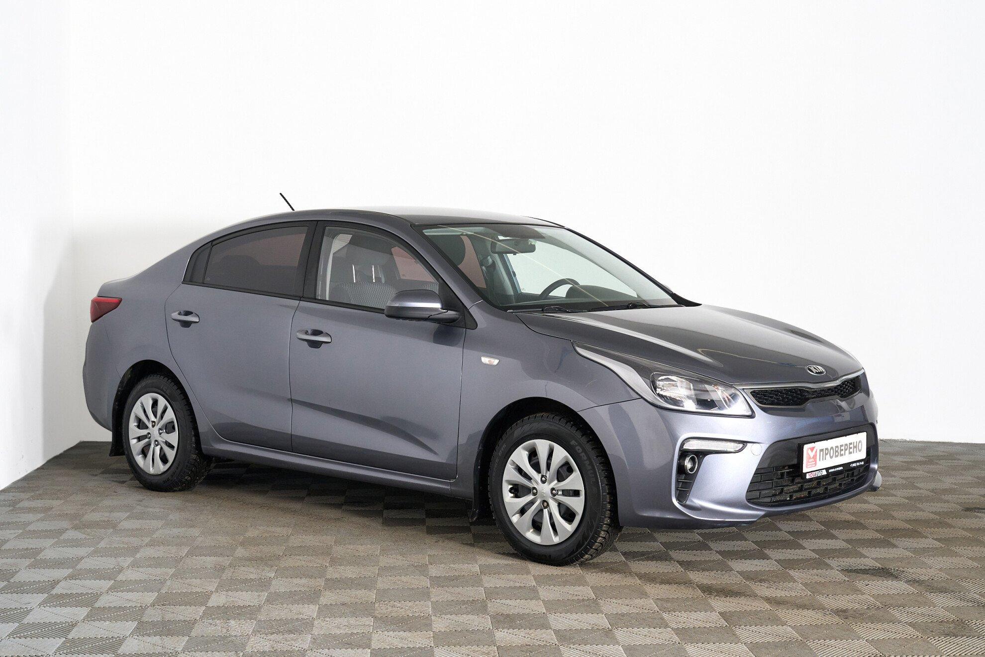 Kia Rio 2018, серый