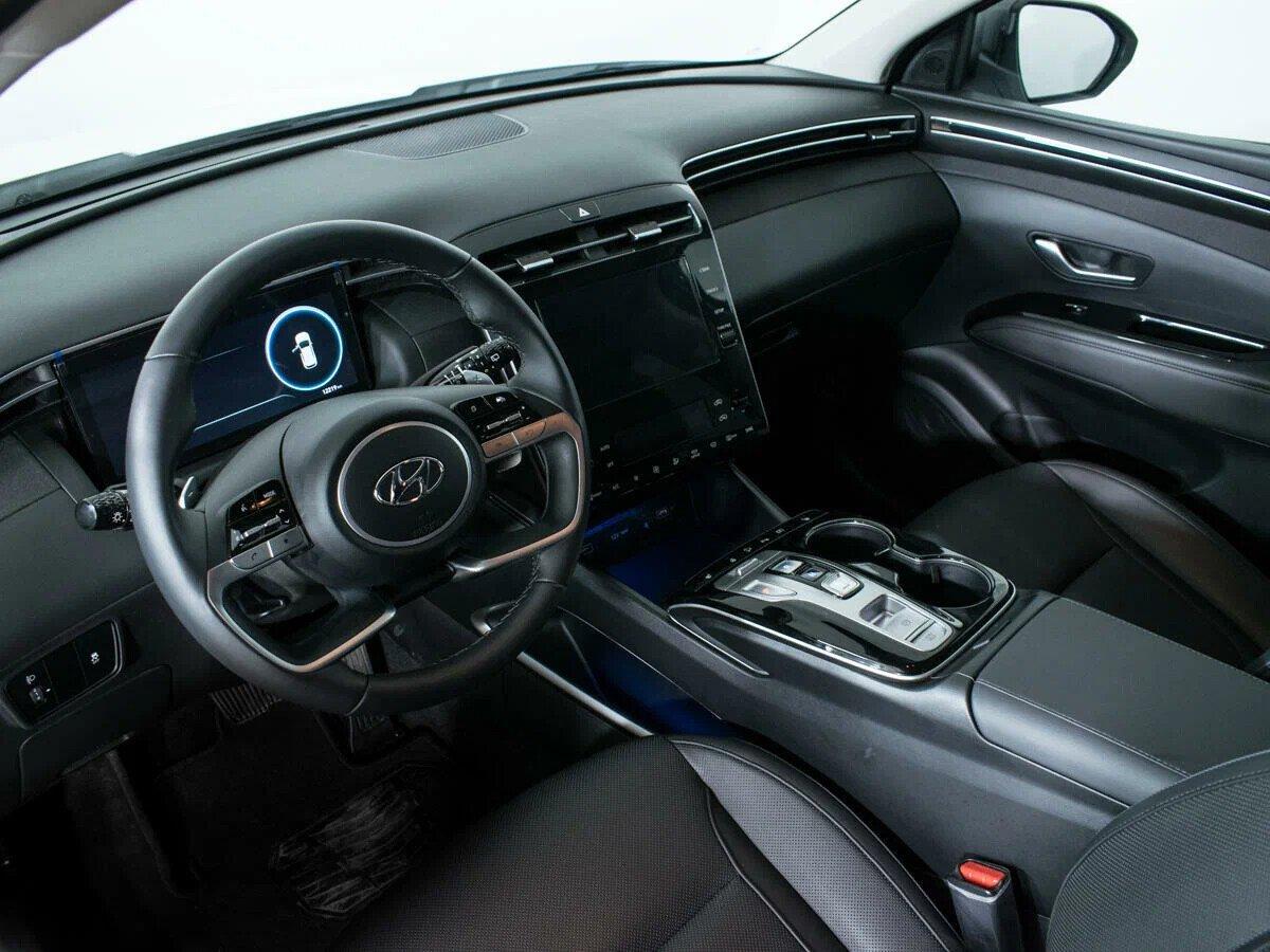 Hyundai Tucson 2023, белый