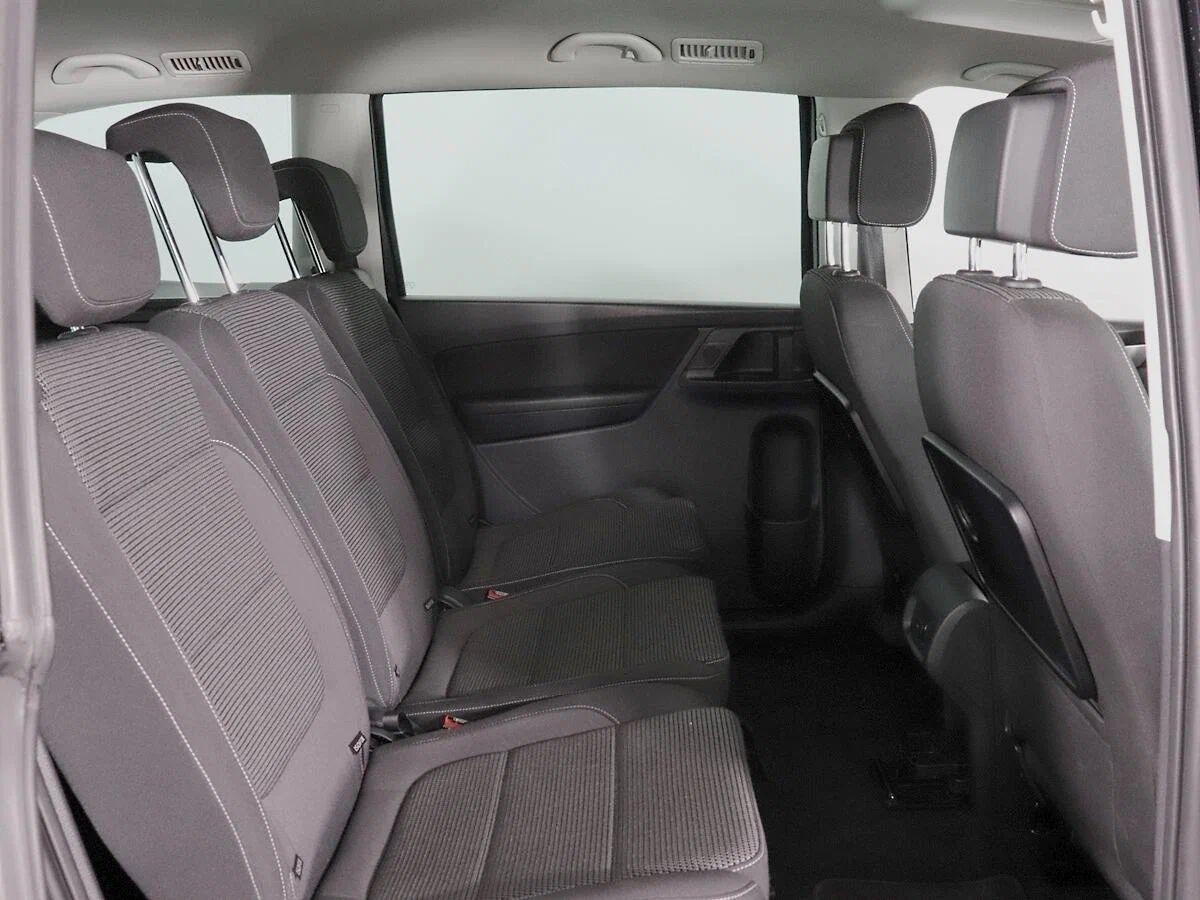 Volkswagen Sharan 2017, черный