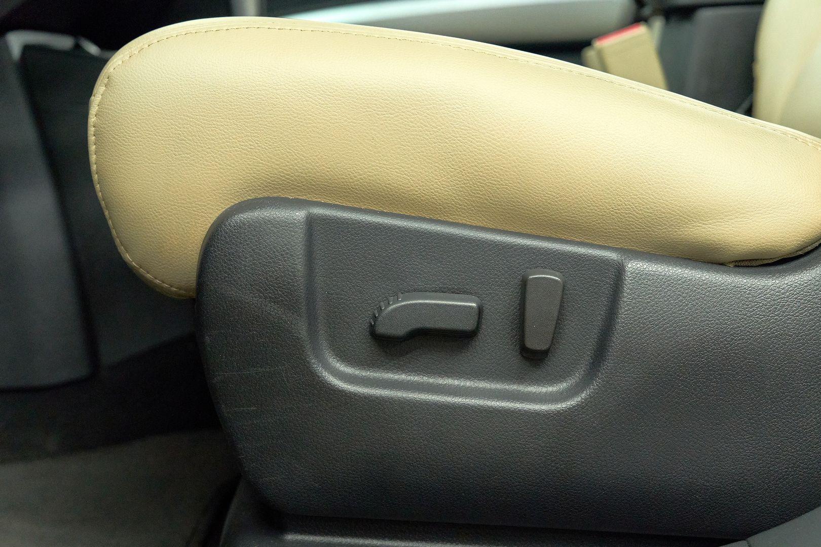 Nissan X-Trail 2010, черный