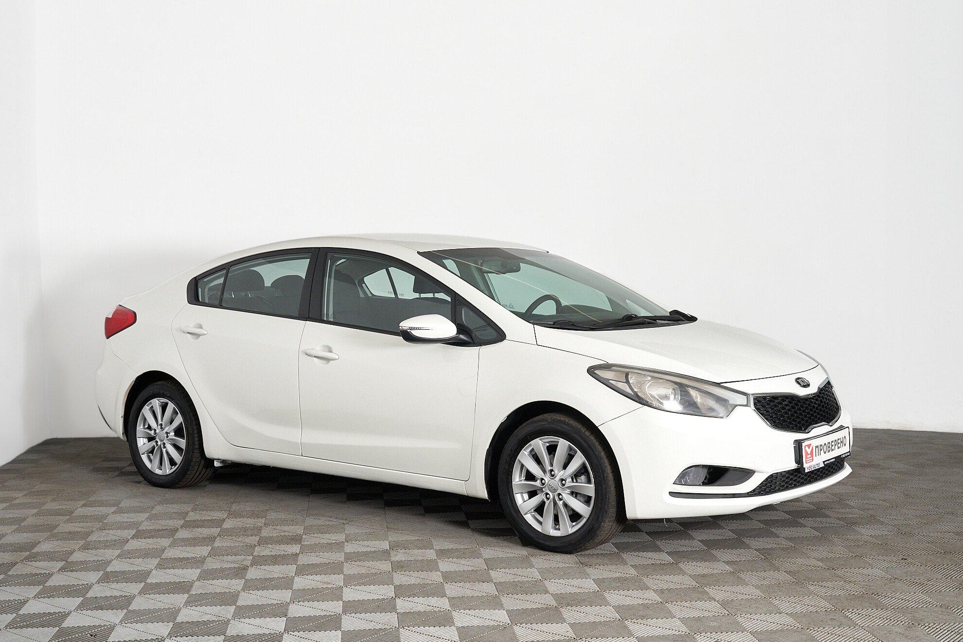 Kia Cerato 2013, белый