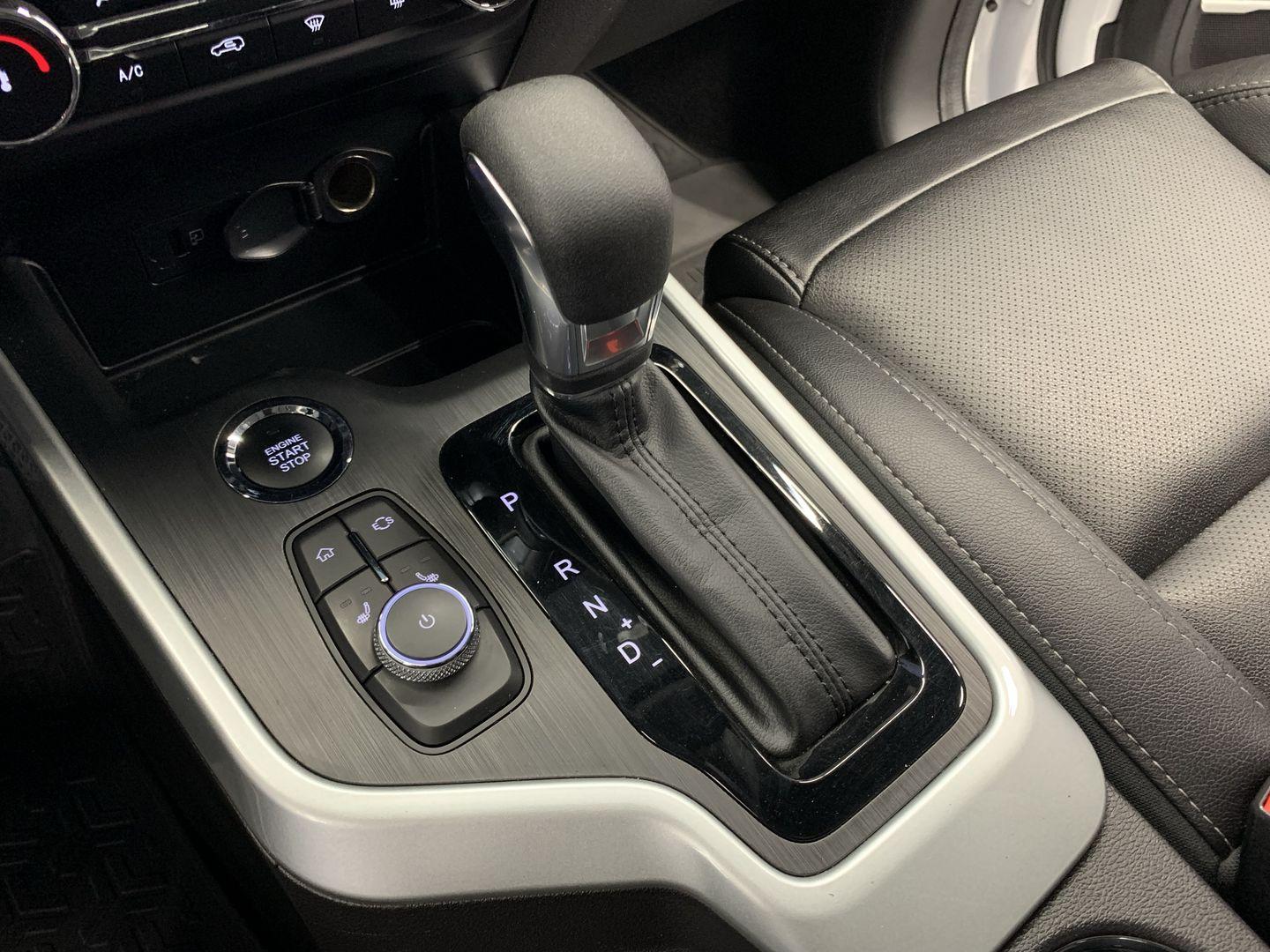 Chery Tiggo 4 2021, белый