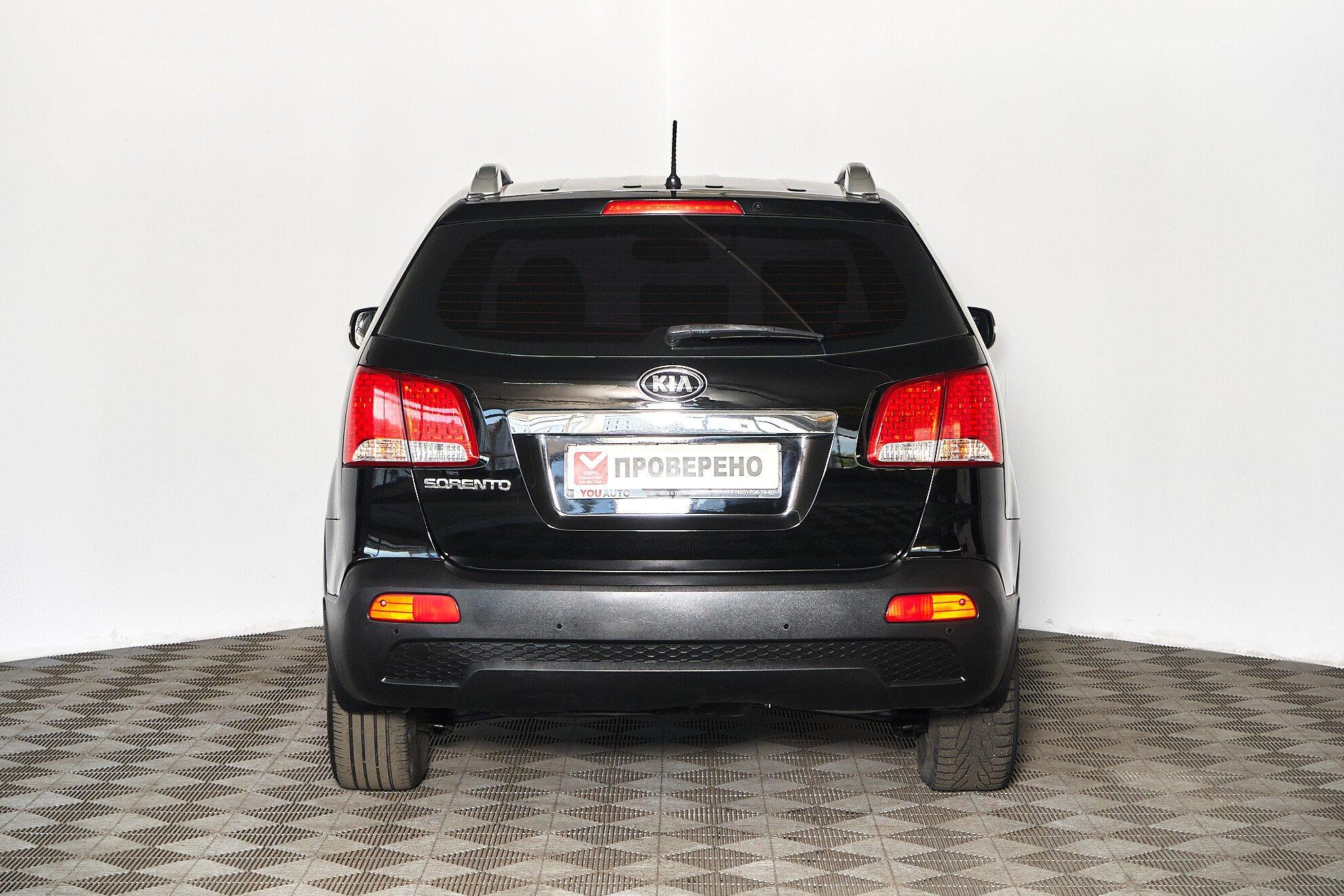 Kia Sorento 2011, черный